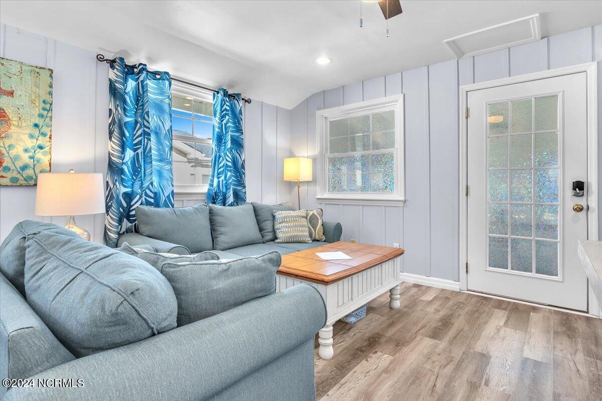 530 Fort Fisher Boulevard S