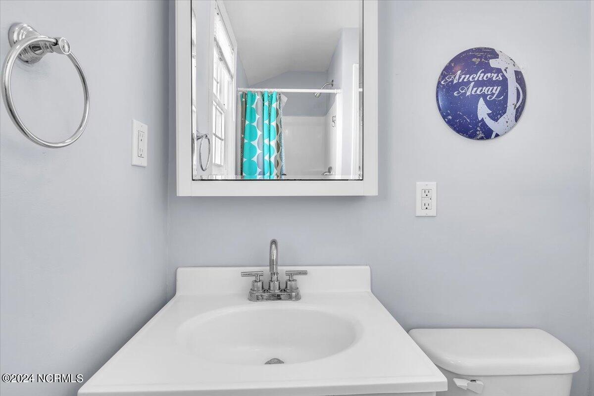 530 Fort Fisher Boulevard S