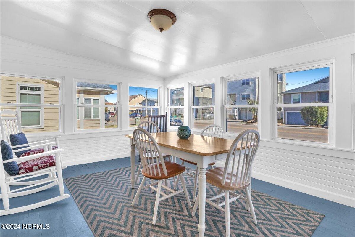 530 Fort Fisher Boulevard S