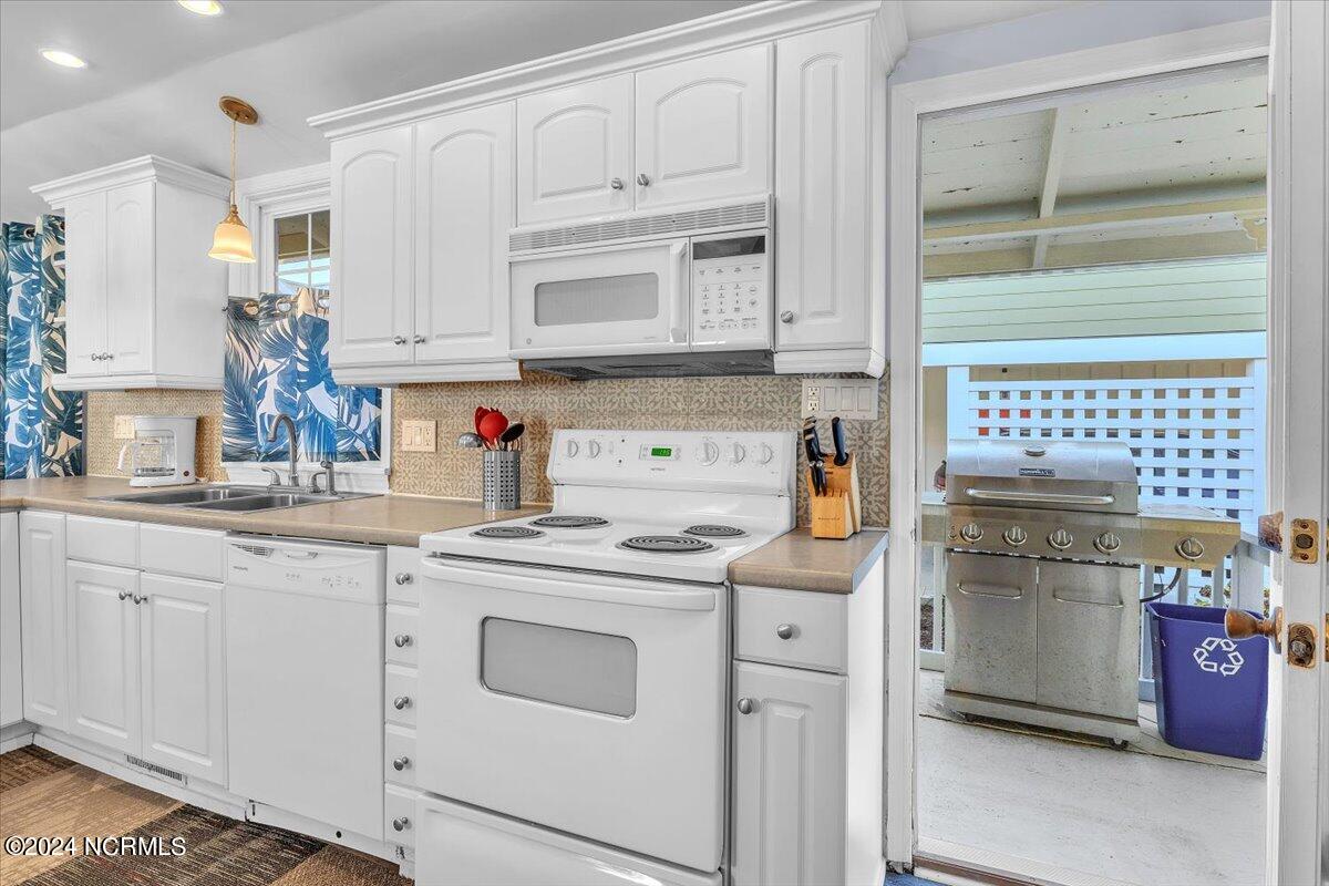 530 Fort Fisher Boulevard S