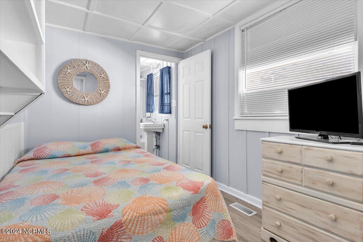 530 Fort Fisher Boulevard S