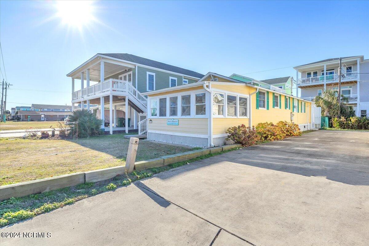 530 Fort Fisher Boulevard S