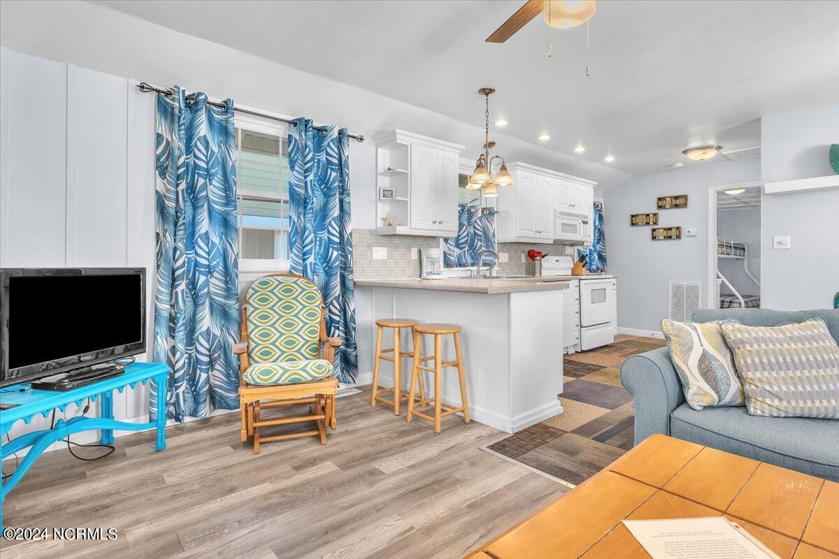 530 Fort Fisher Boulevard S