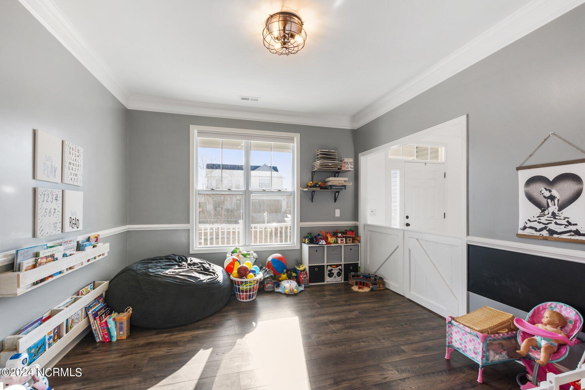 744 Heartwood Drive
