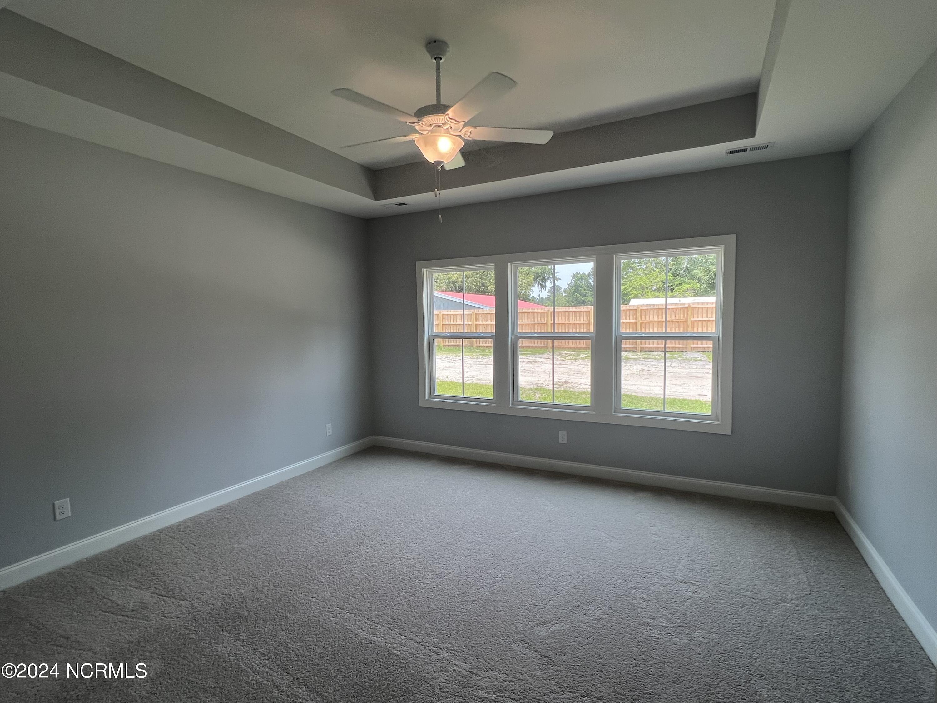 106 W Weatherbee Way