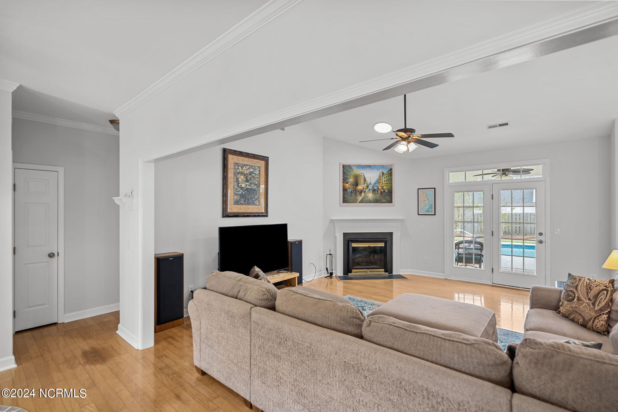 6224 Sentry Oaks Drive