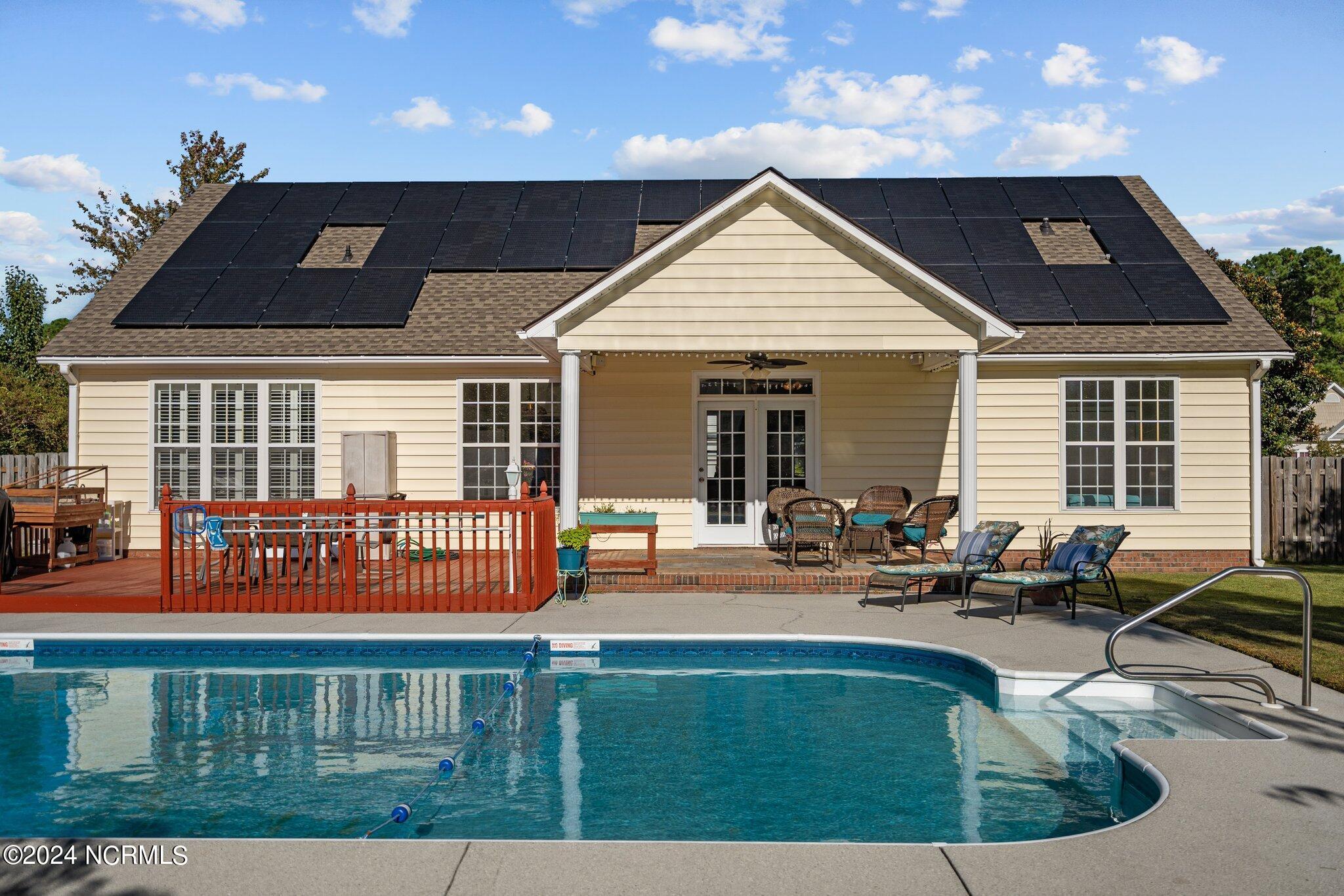 6224 Sentry Oaks Drive