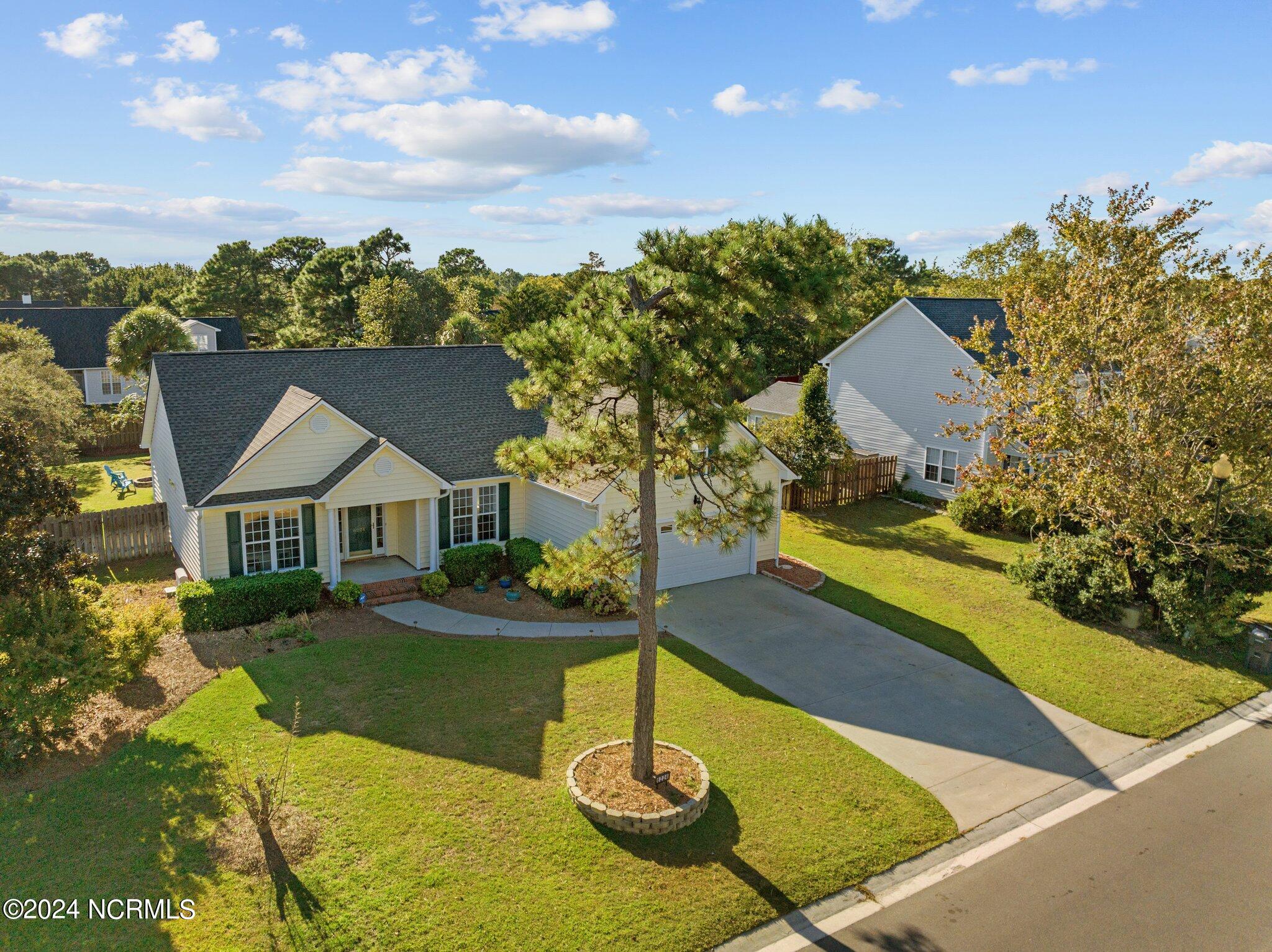 6224 Sentry Oaks Drive