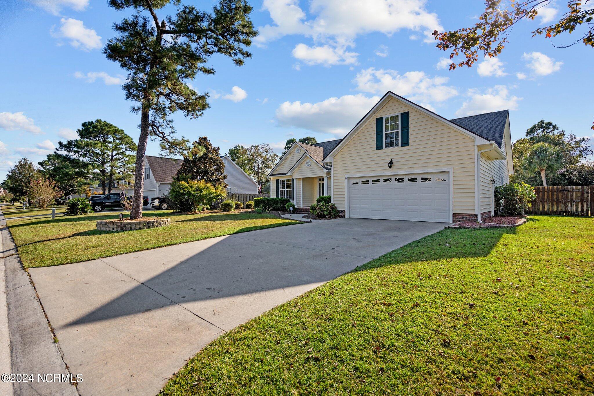 6224 Sentry Oaks Drive