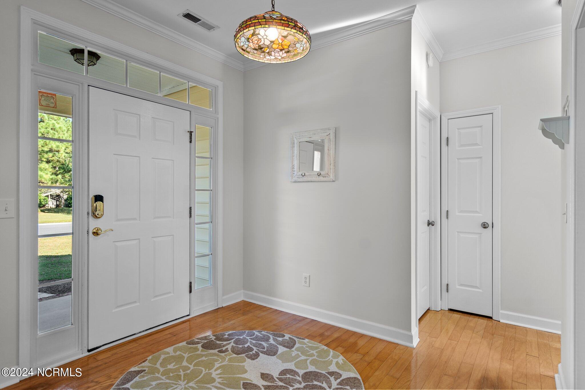 6224 Sentry Oaks Drive