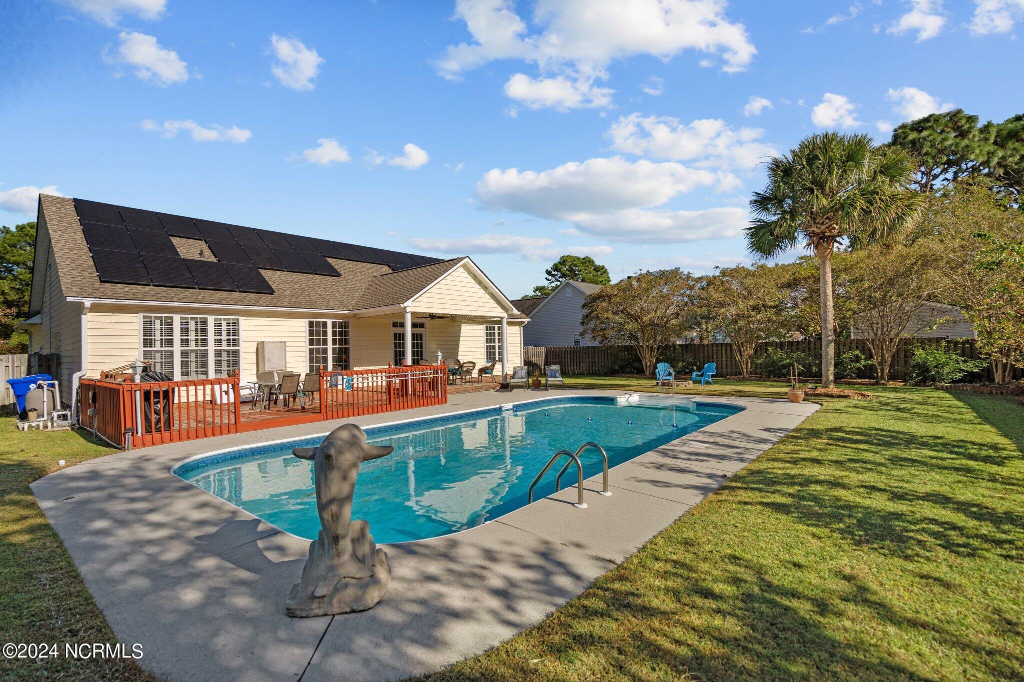 6224 Sentry Oaks Drive