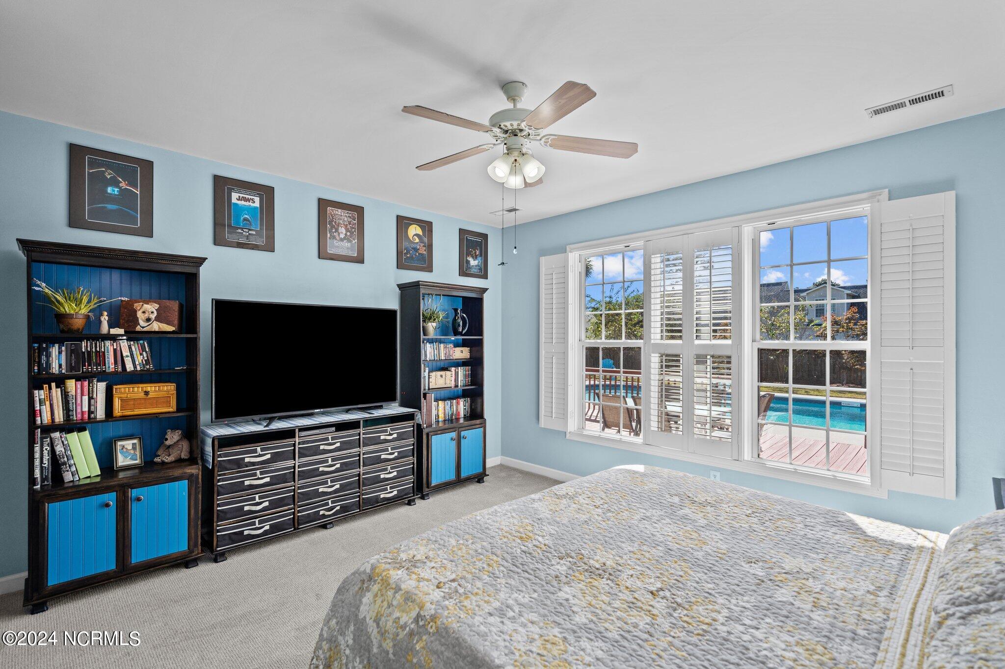 6224 Sentry Oaks Drive