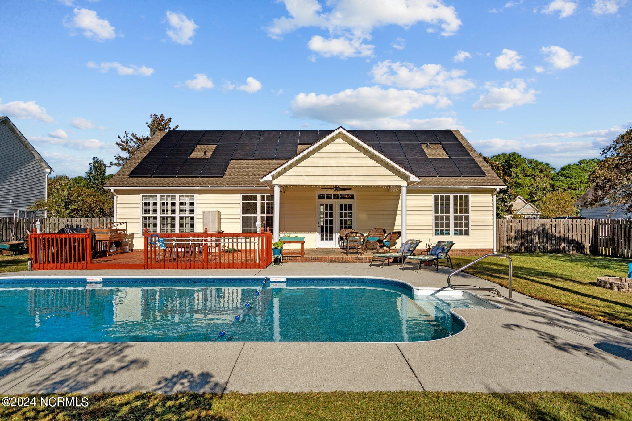 6224 Sentry Oaks Drive