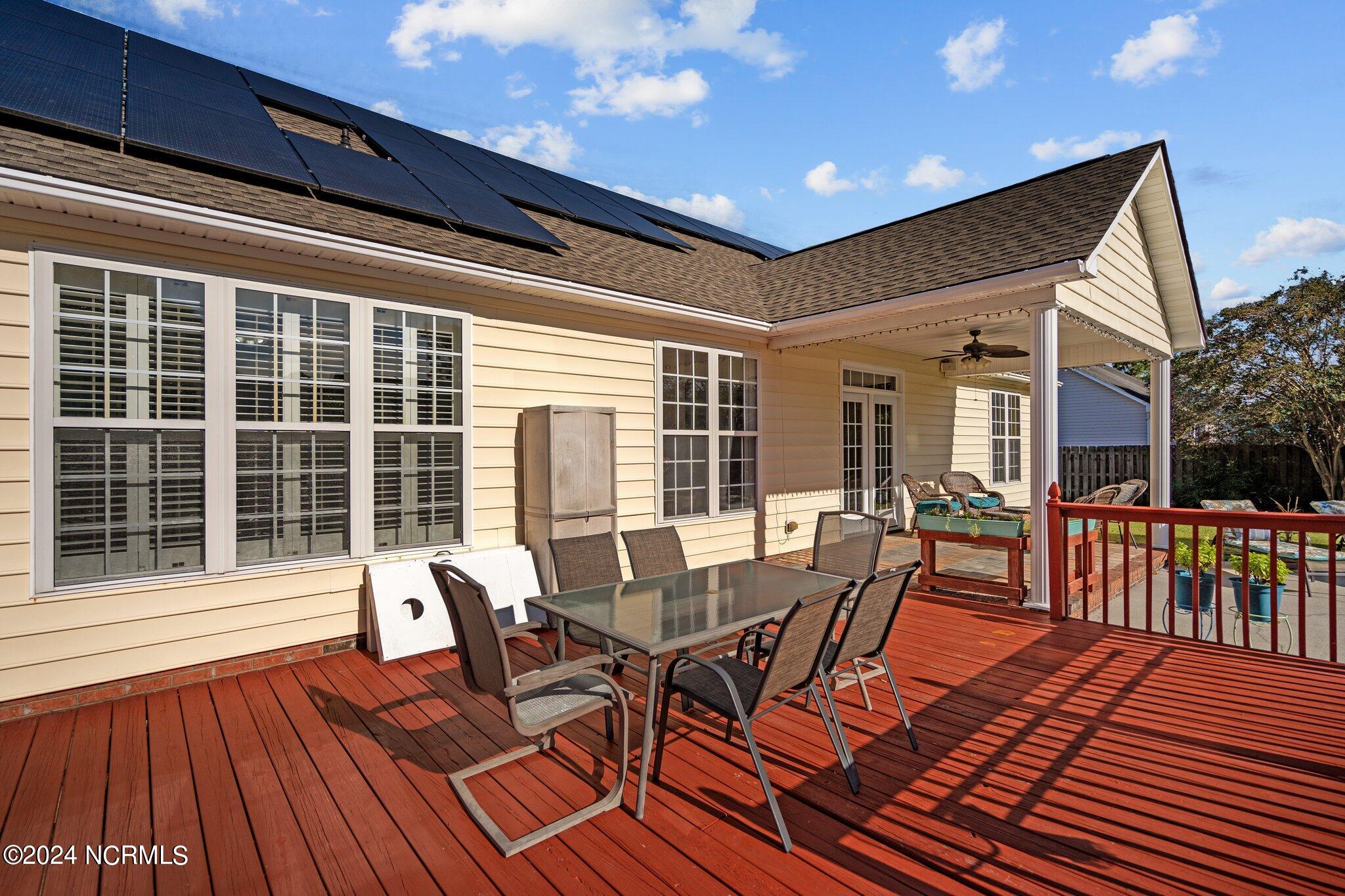 6224 Sentry Oaks Drive