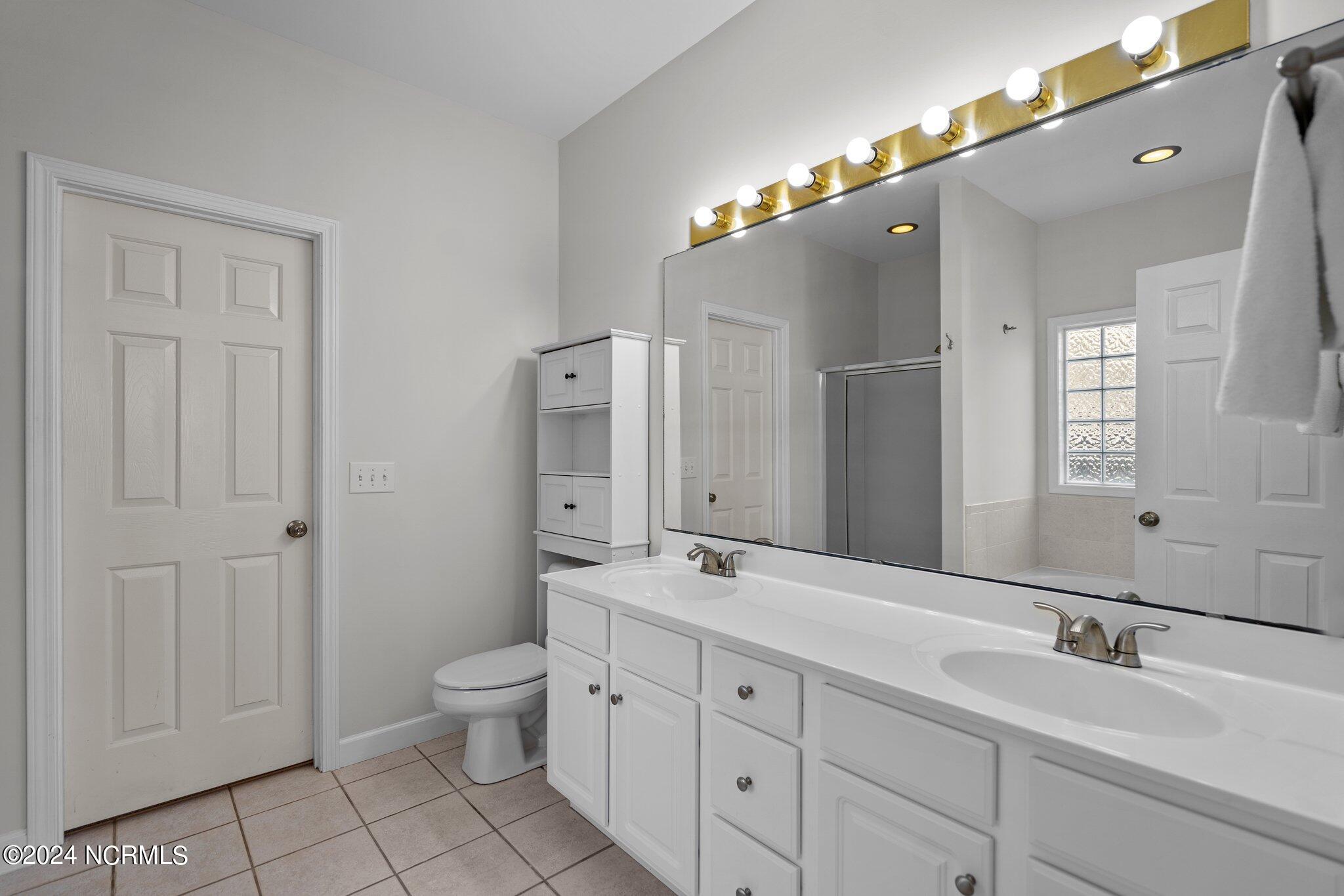 6224 Sentry Oaks Drive