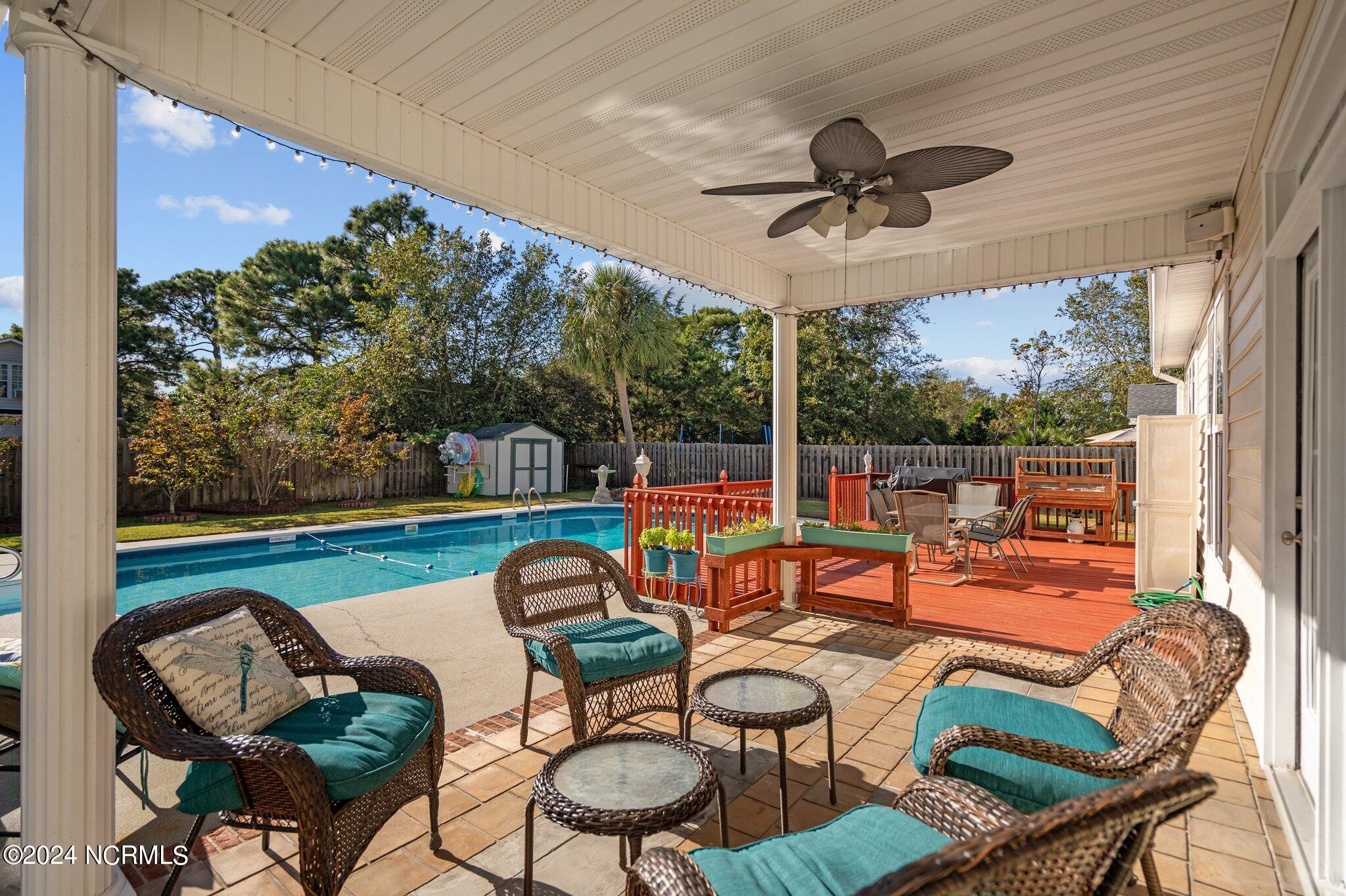 6224 Sentry Oaks Drive