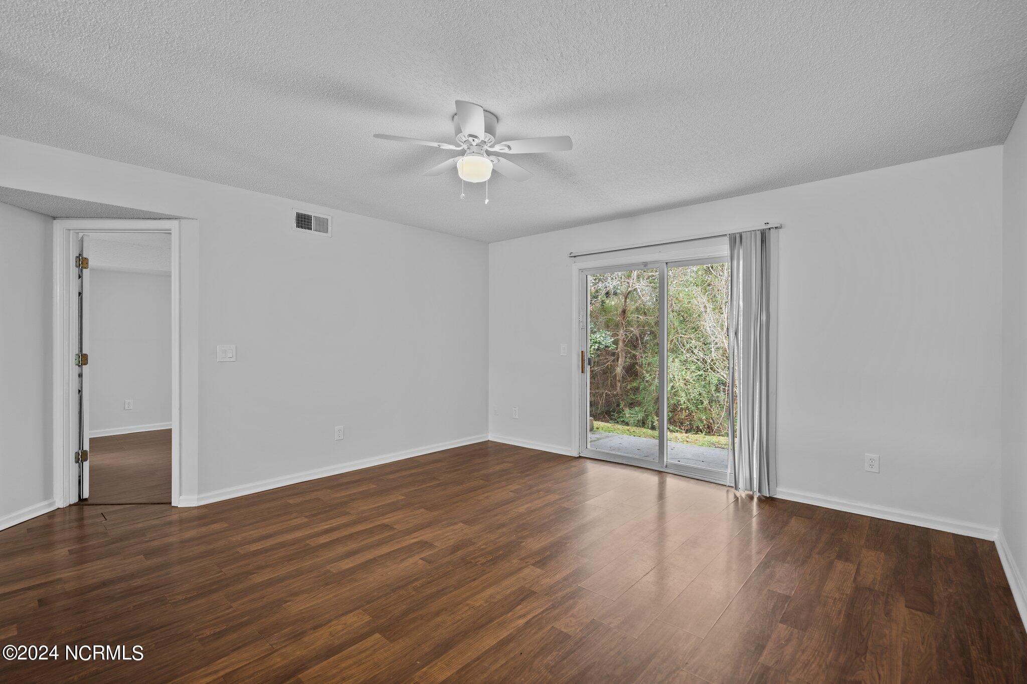 4609 Mcclelland Drive, D-103