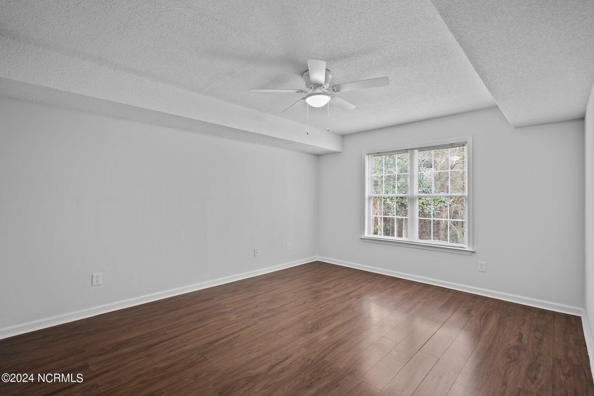 4609 Mcclelland Drive, D-103