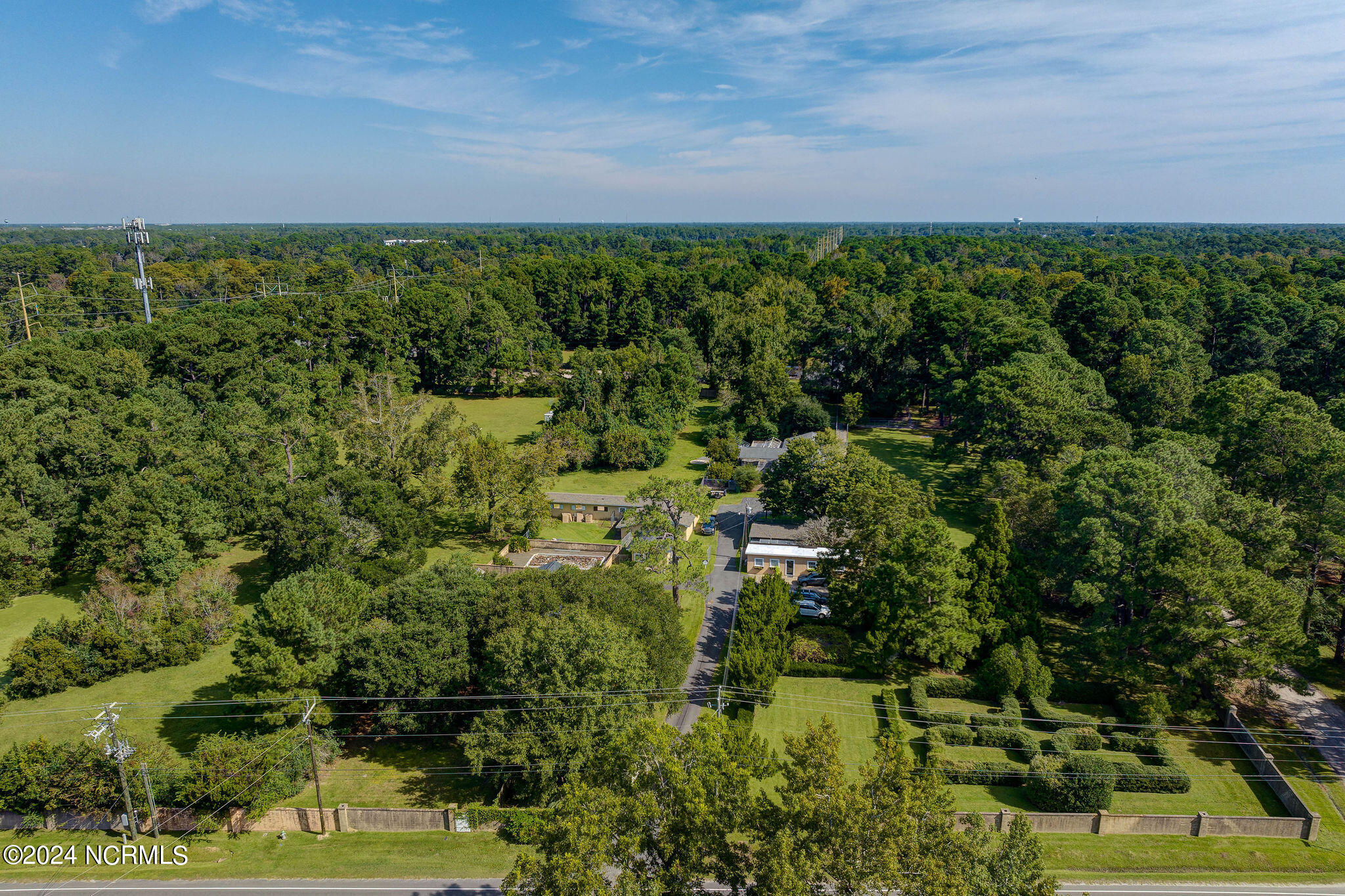 5523 Greenville Loop Road