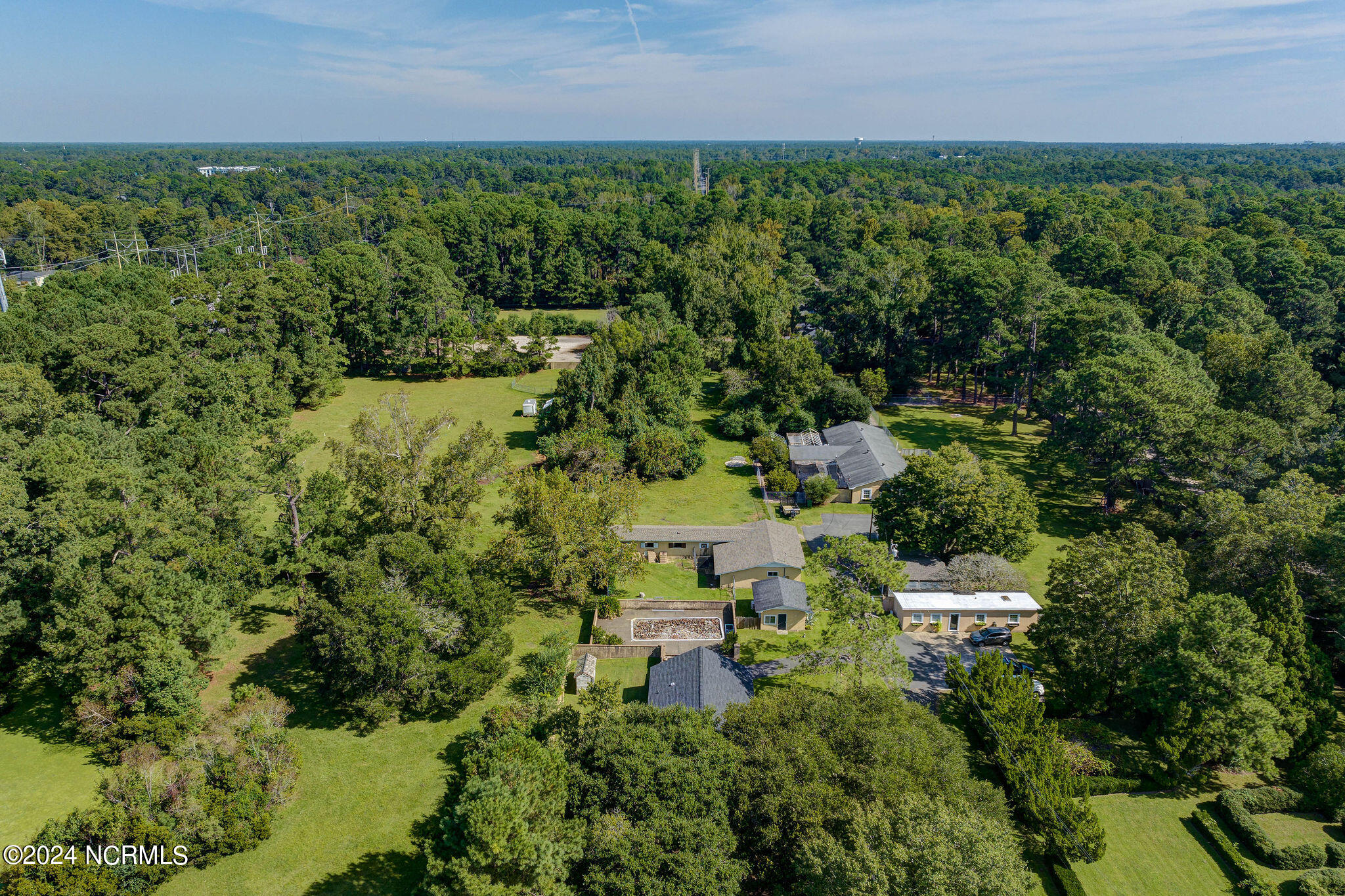 5523 Greenville Loop Road