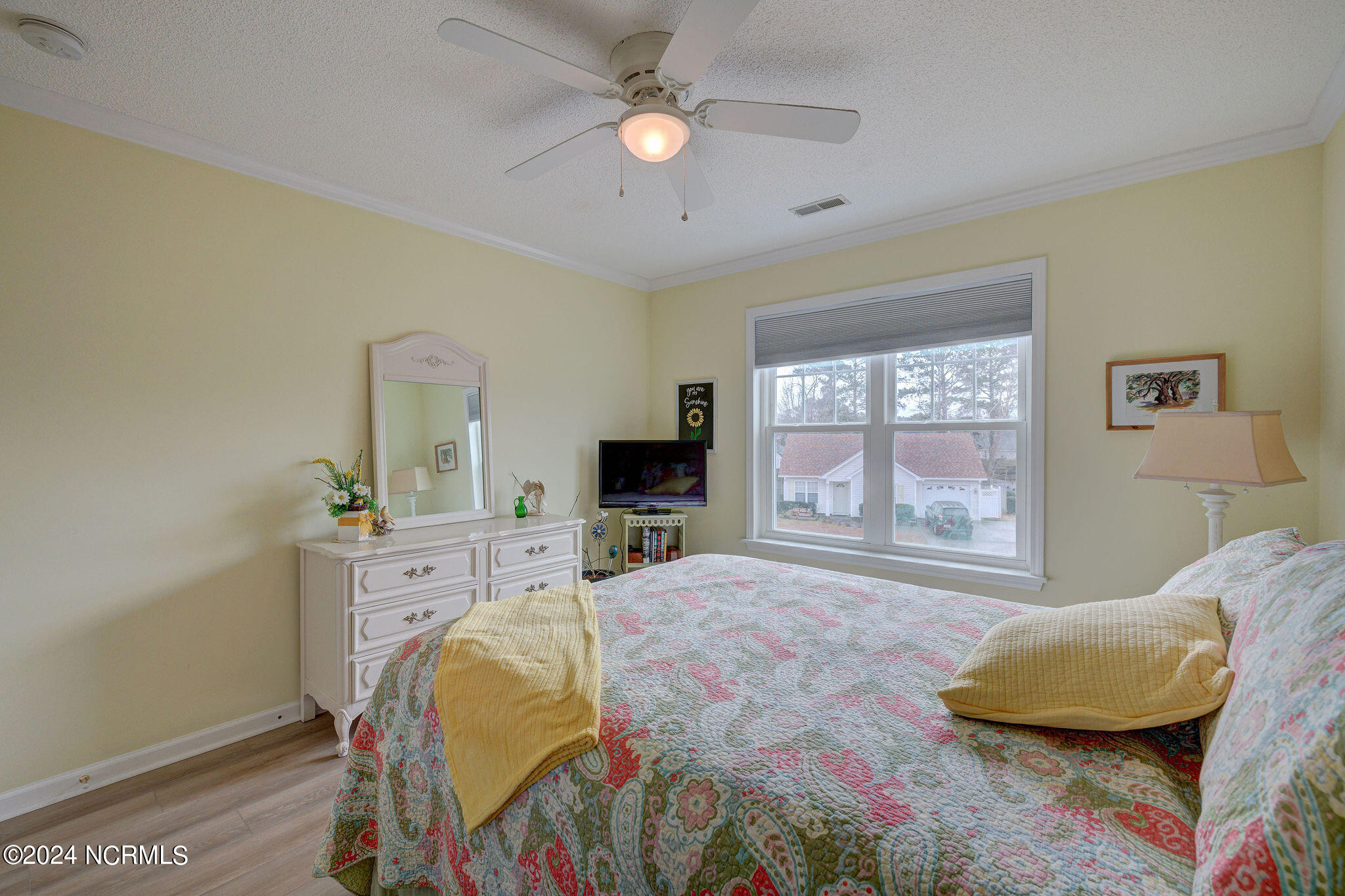 8605 Orchard Loop Road