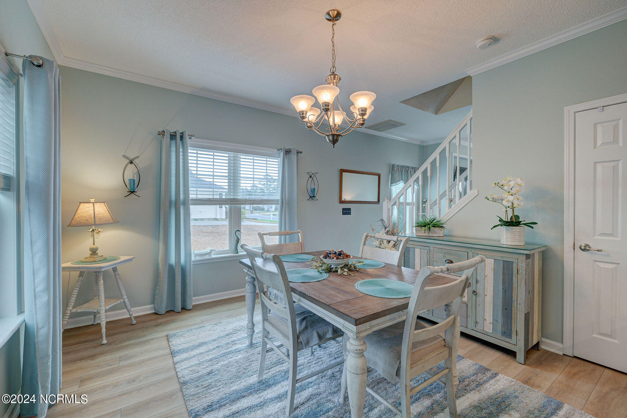 8605 Orchard Loop Road