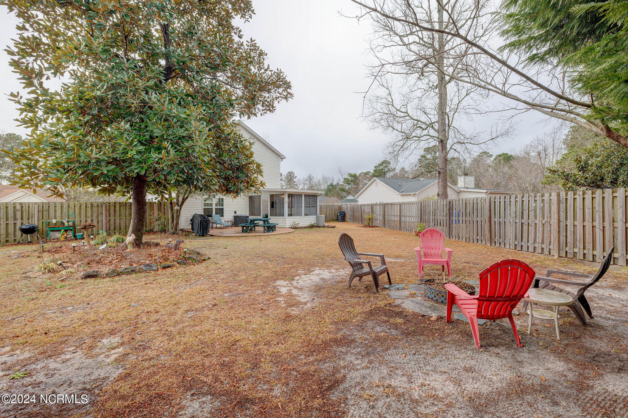 8605 Orchard Loop Road