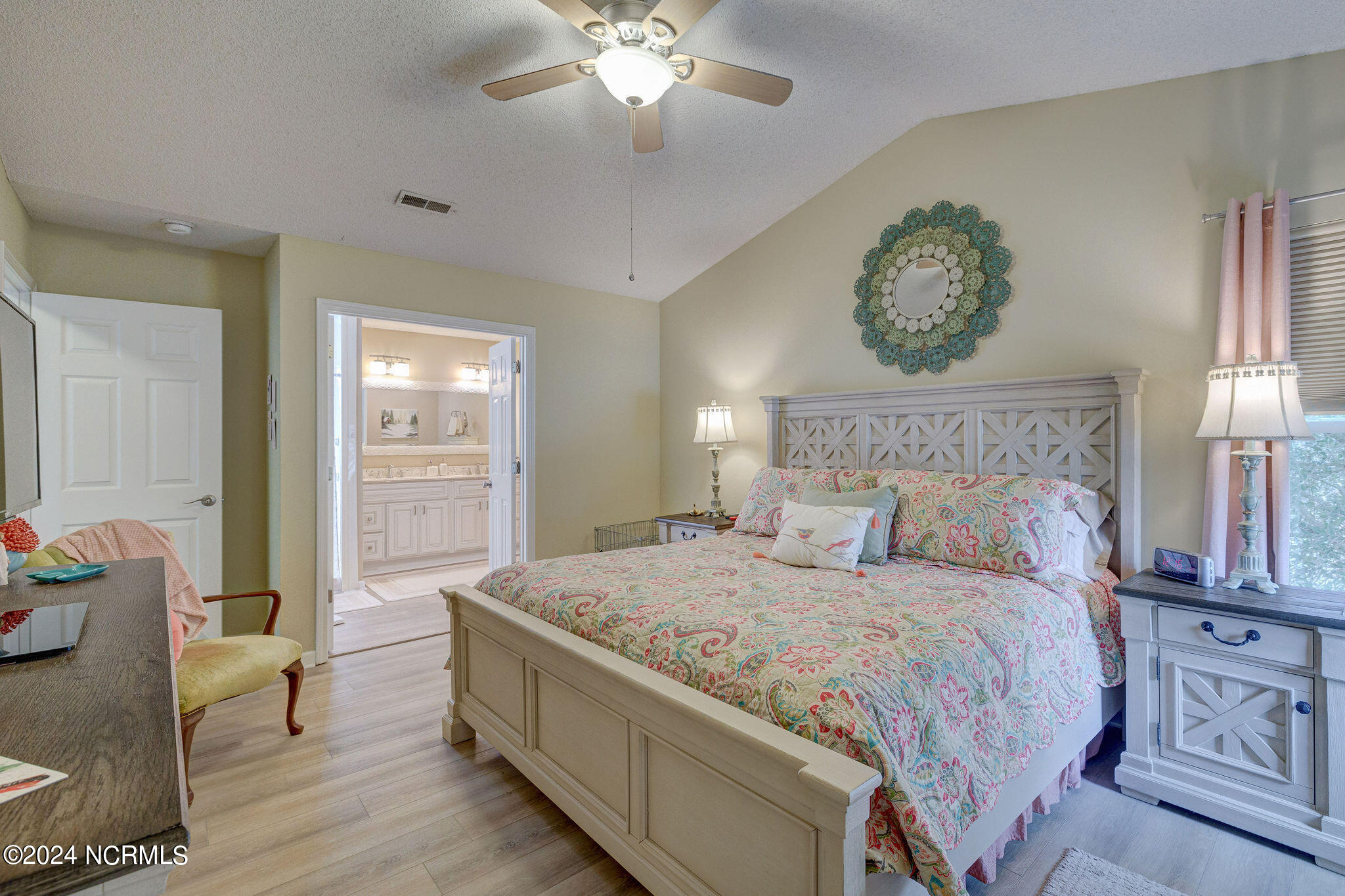 8605 Orchard Loop Road