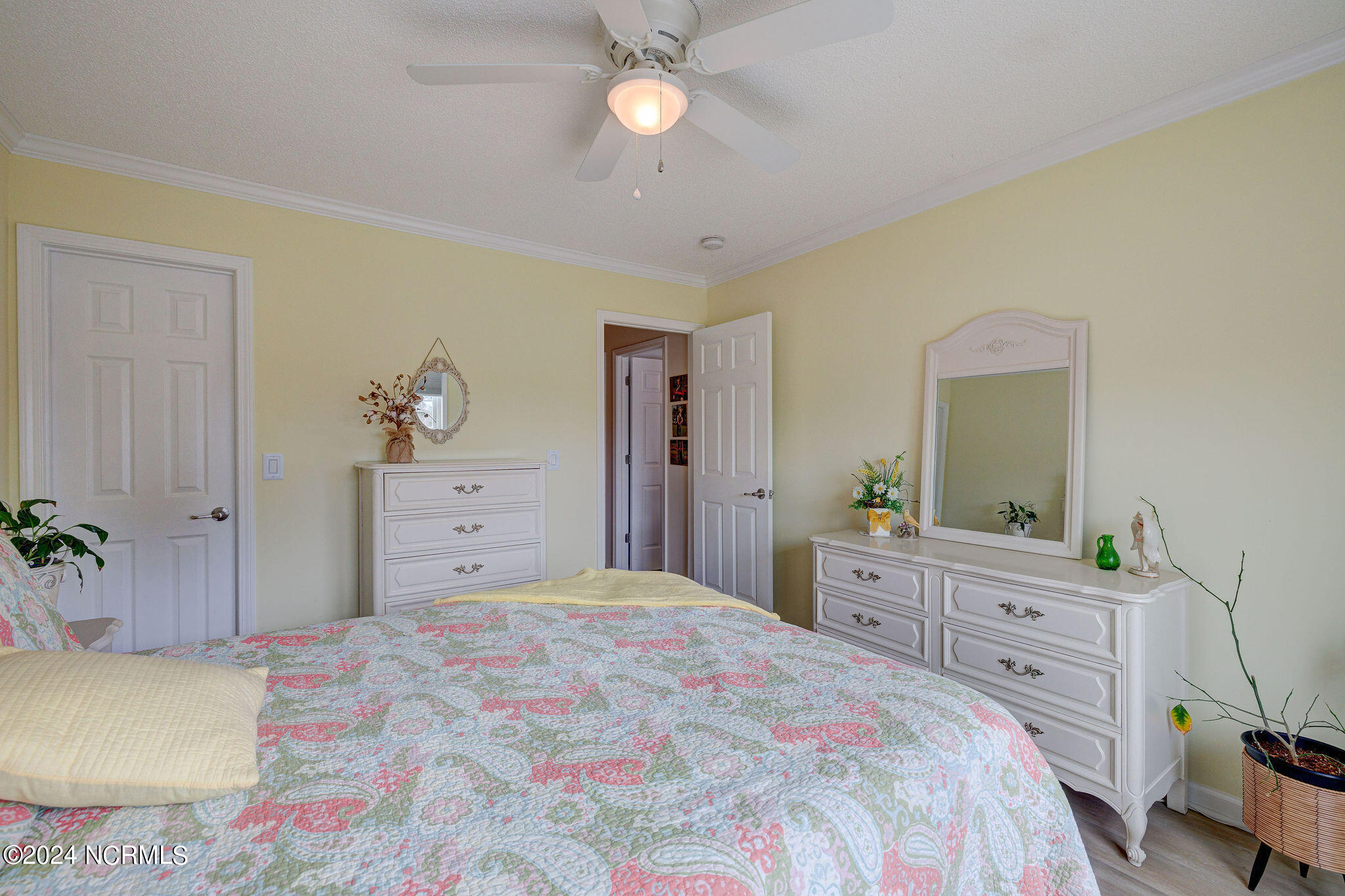 8605 Orchard Loop Road