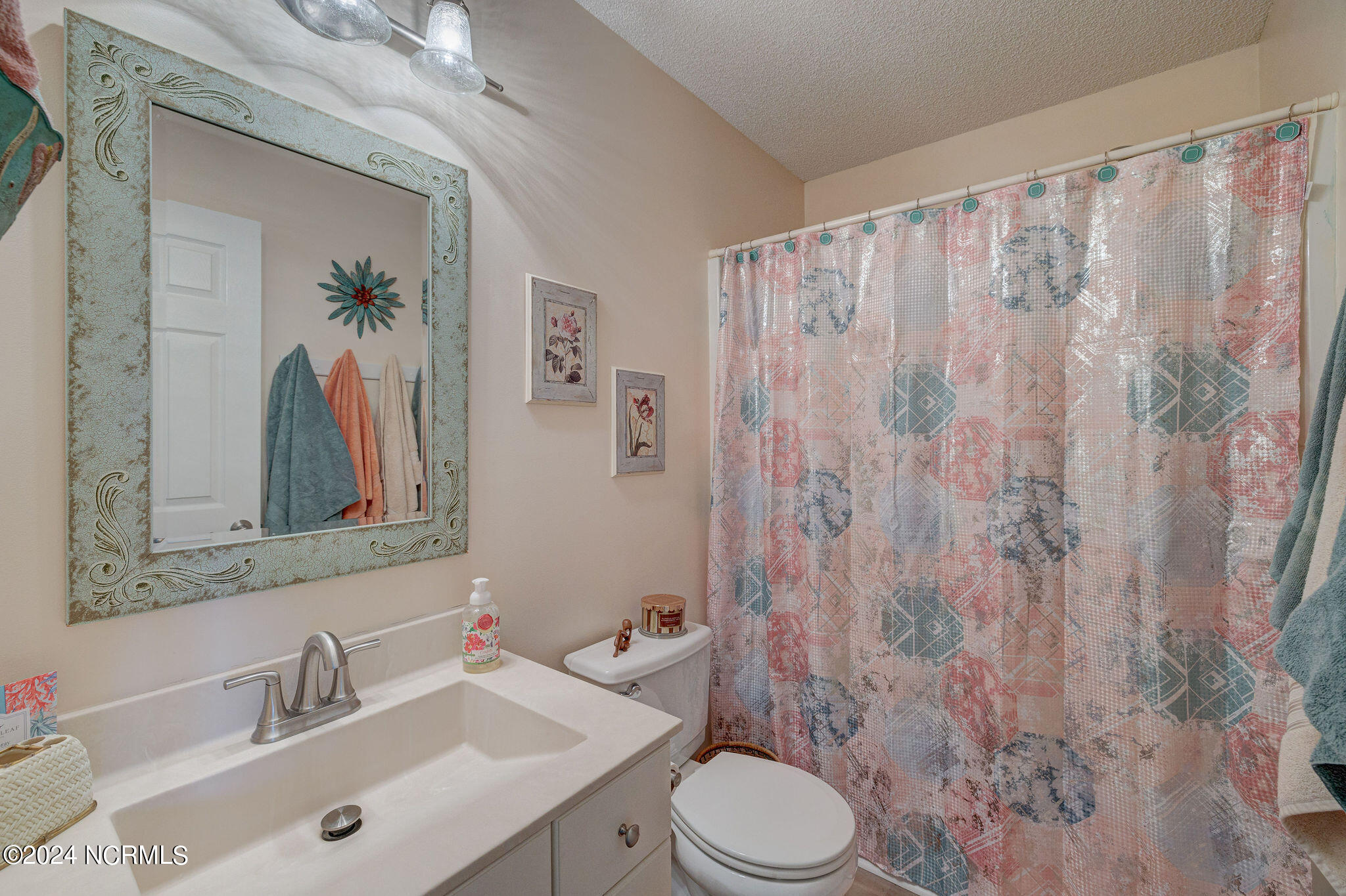 8605 Orchard Loop Road