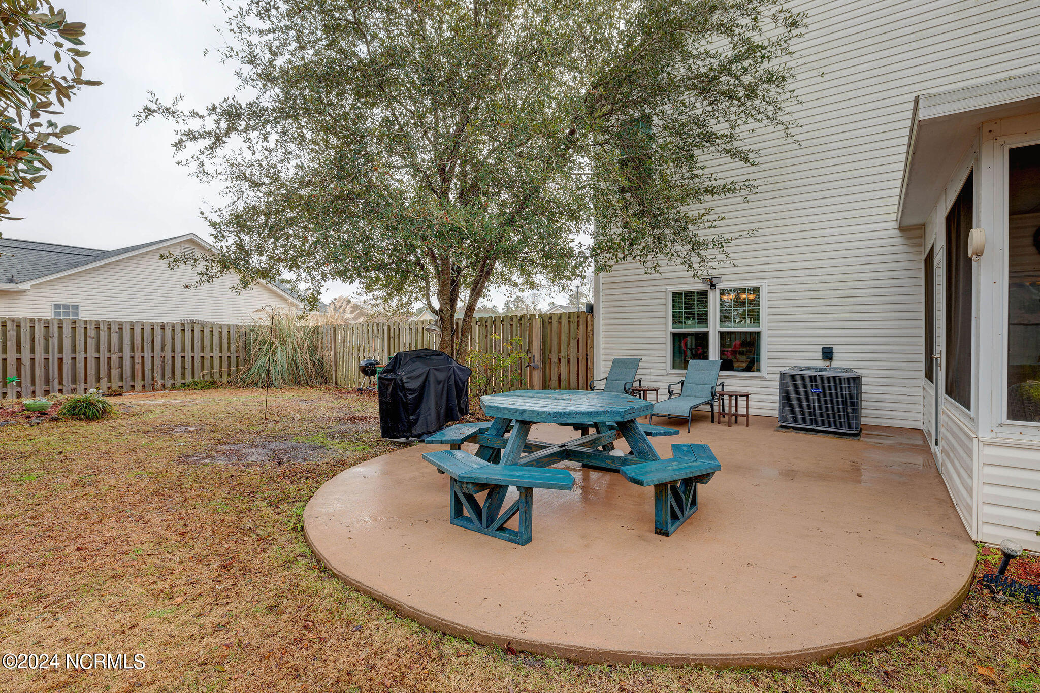 8605 Orchard Loop Road