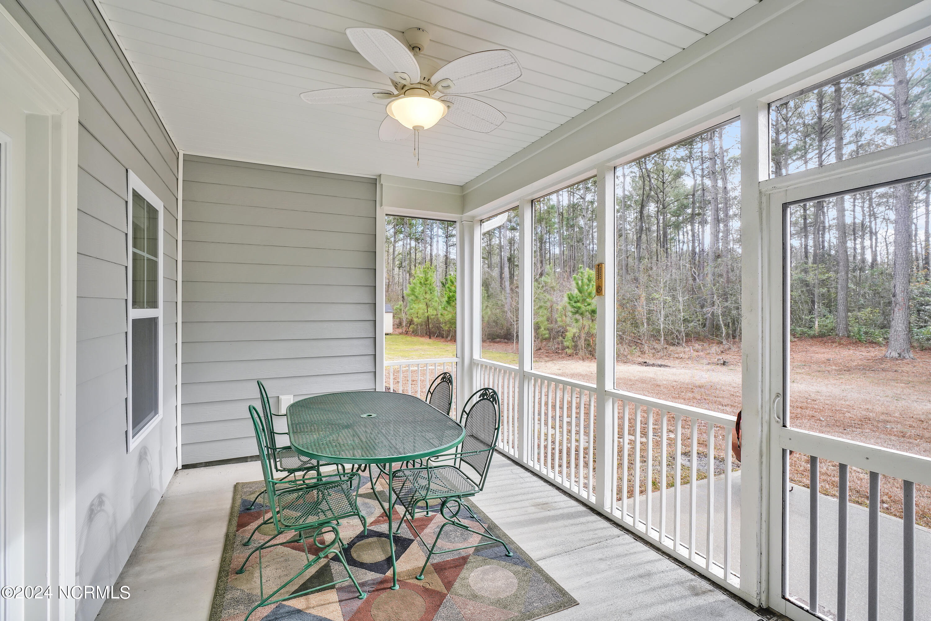 6930 Campbells Ridge Drive SE