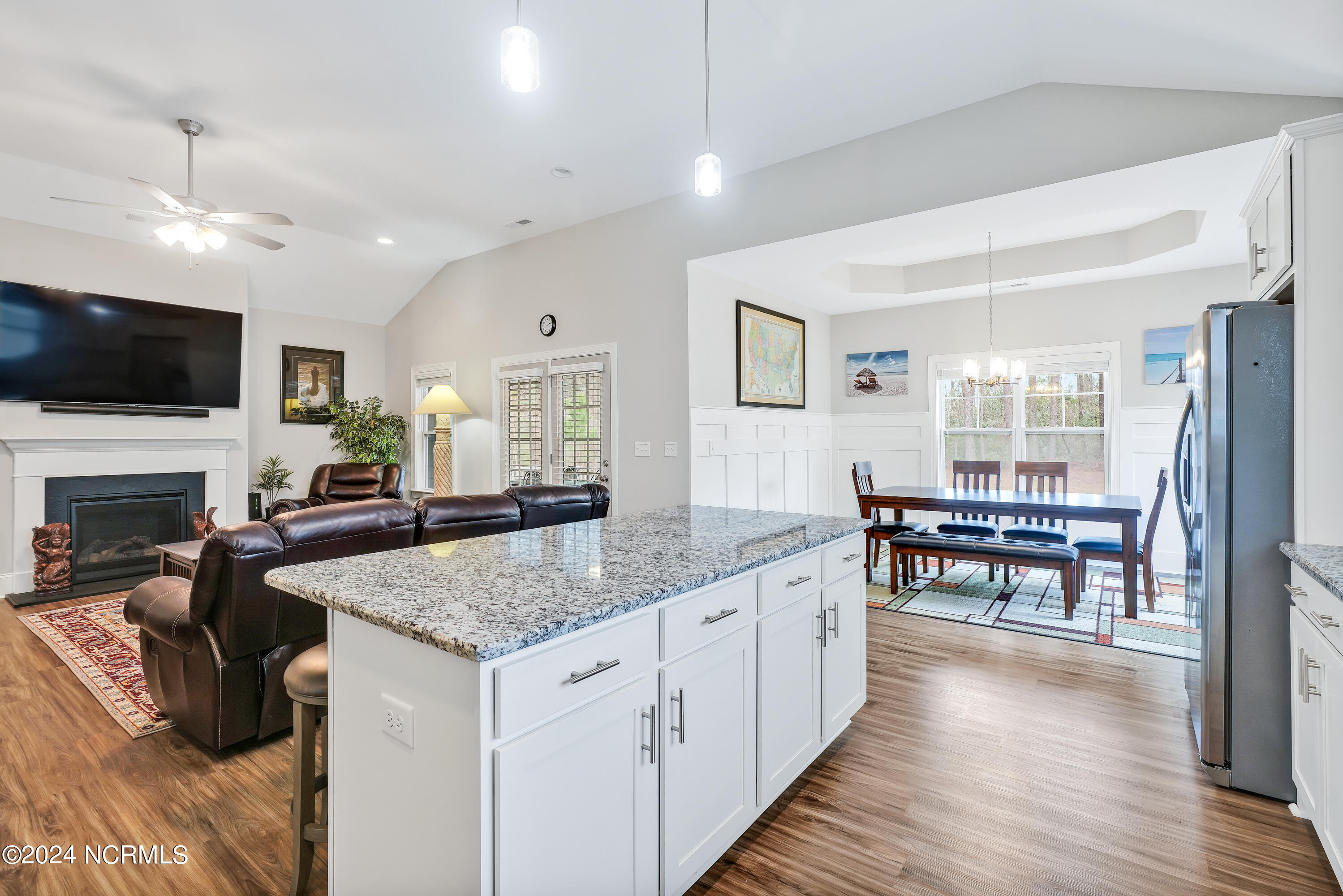 6930 Campbells Ridge Drive SE