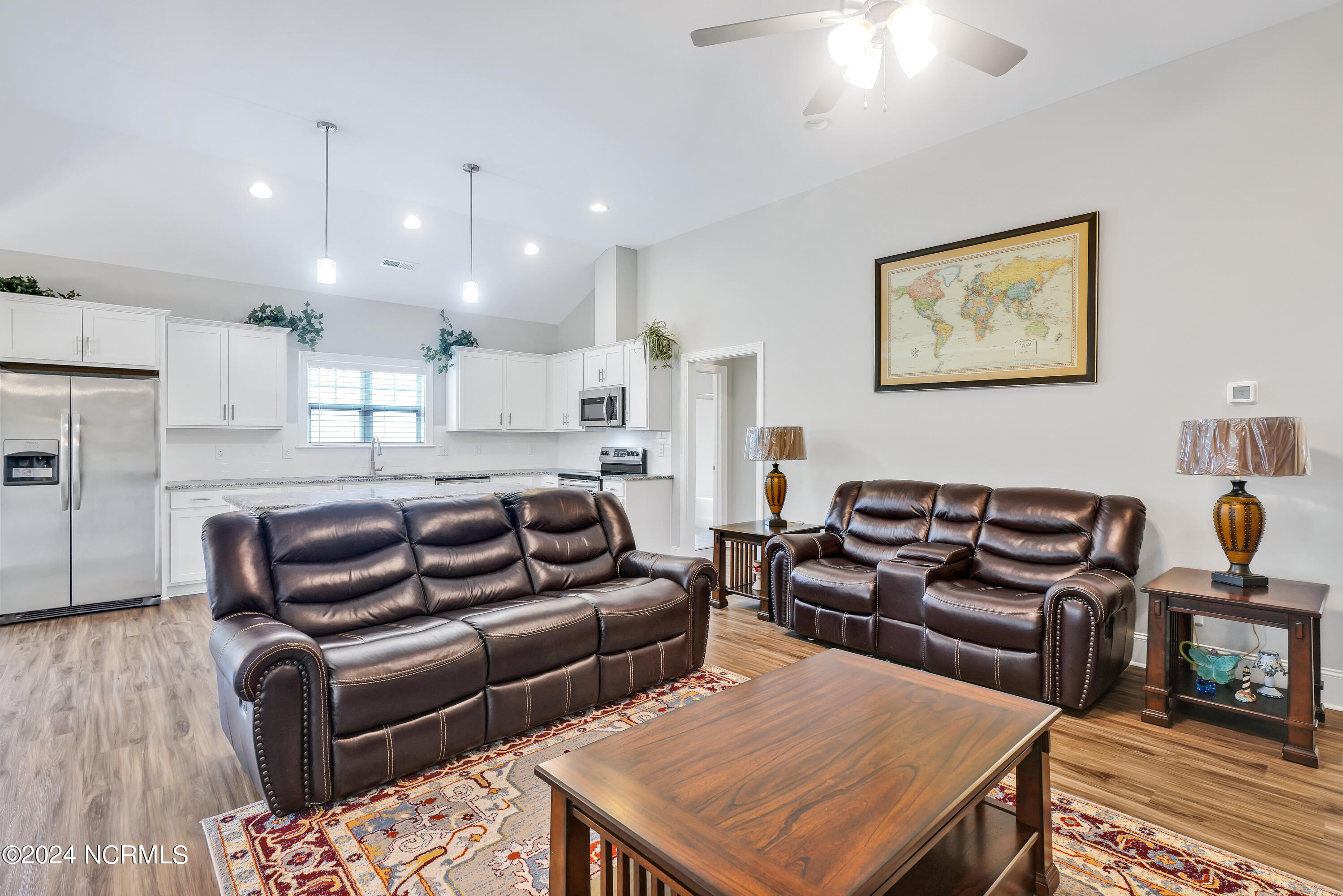 6930 Campbells Ridge Drive SE