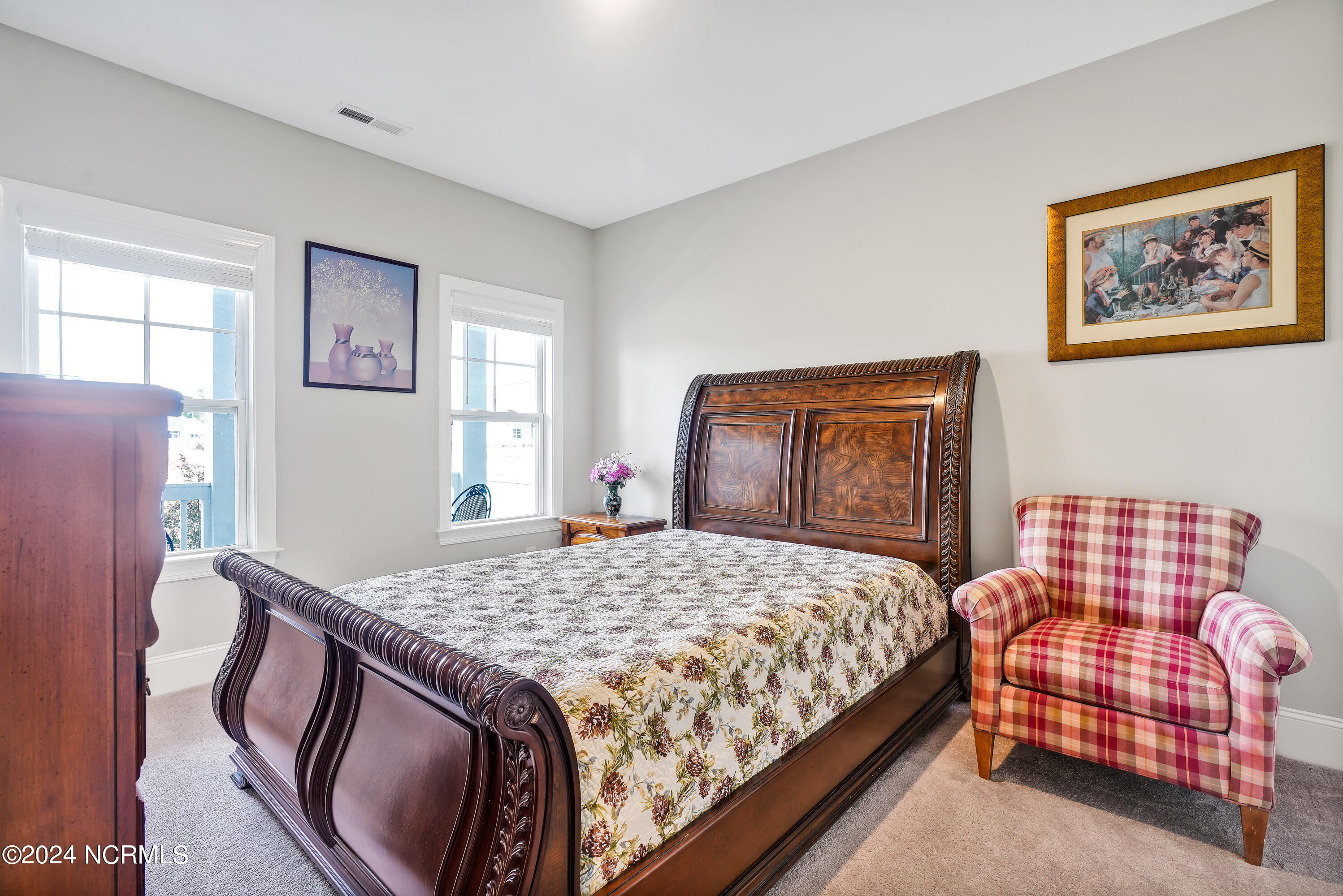 6930 Campbells Ridge Drive SE