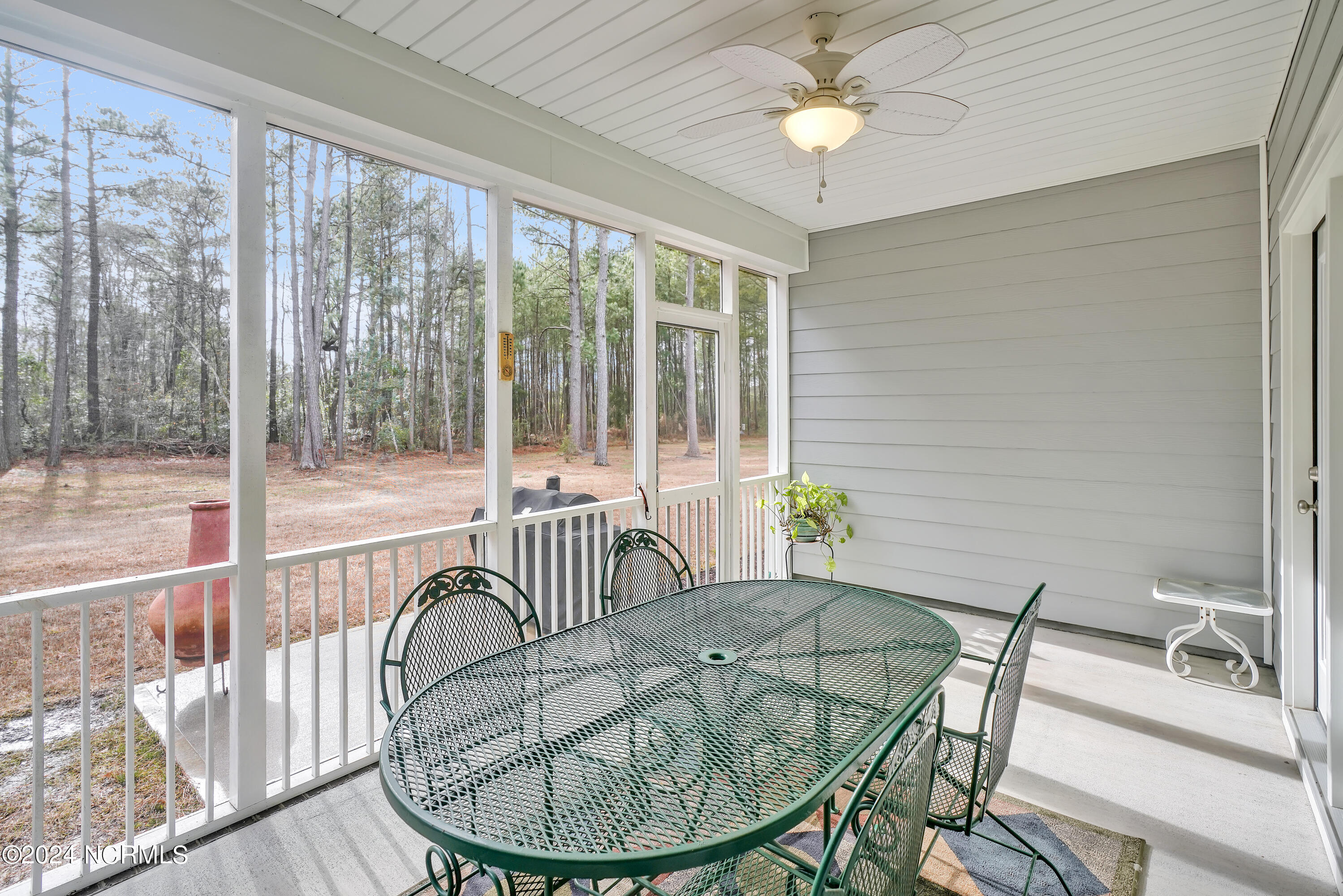 6930 Campbells Ridge Drive SE