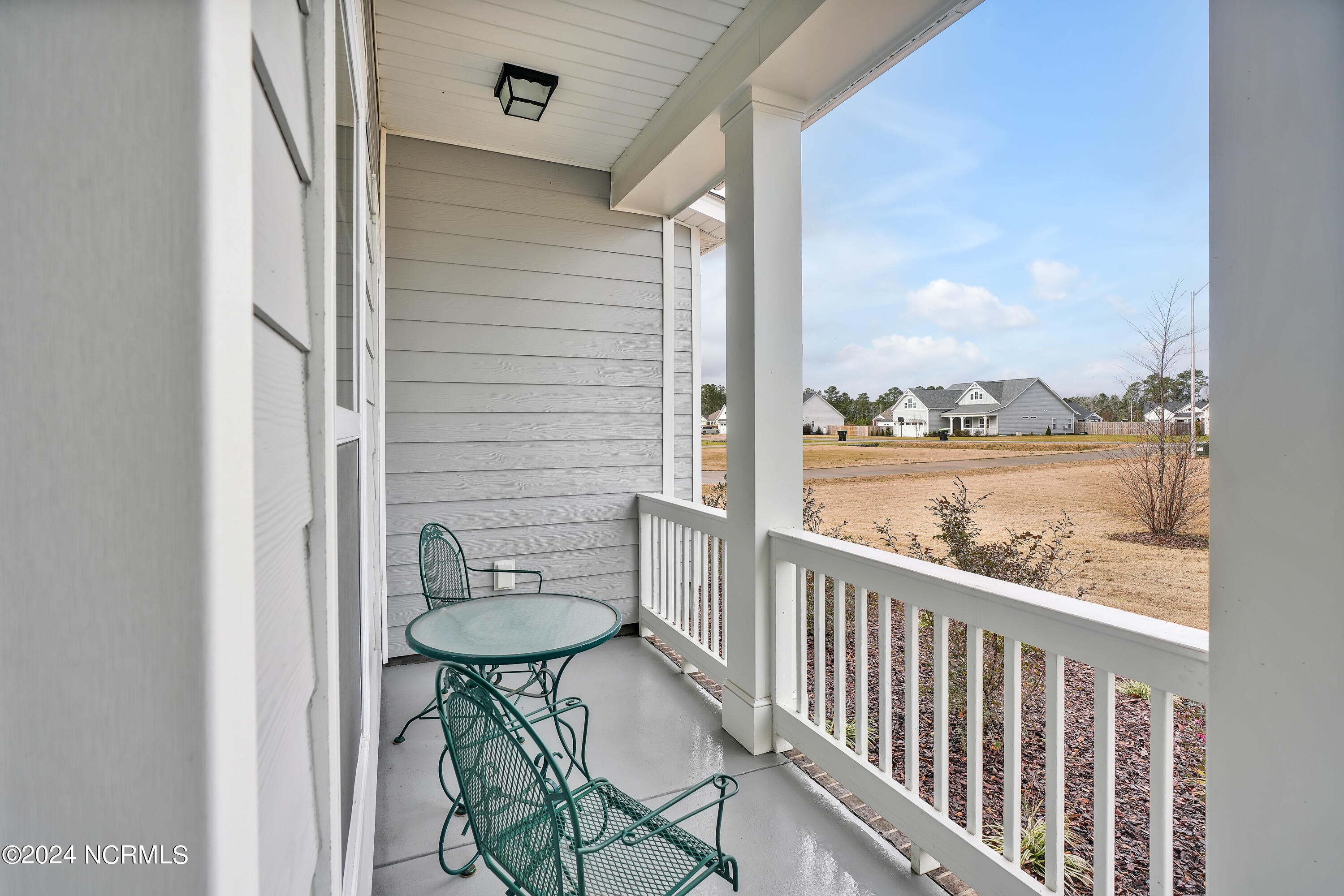 6930 Campbells Ridge Drive SE