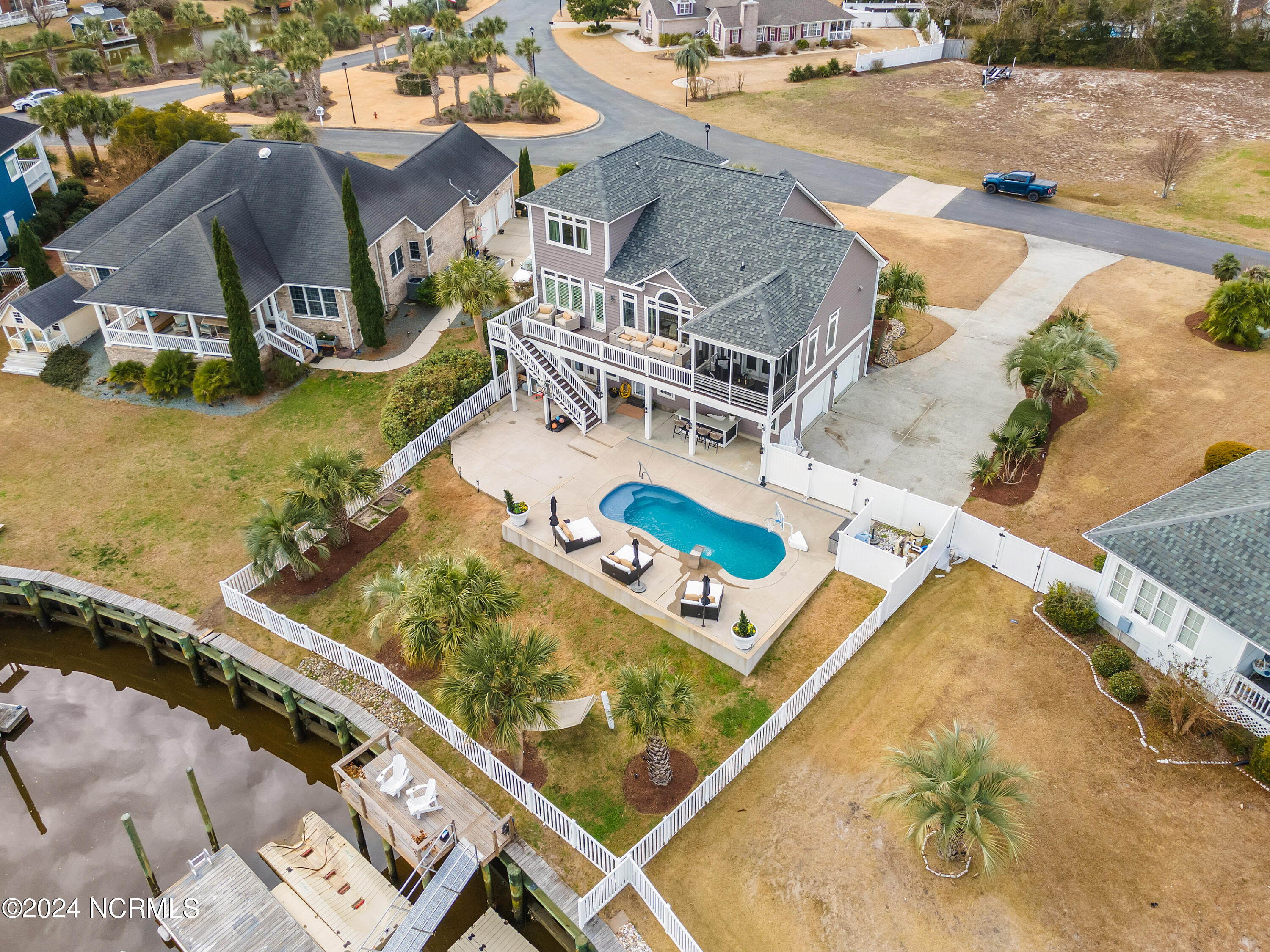 120 Inlet Point Drive