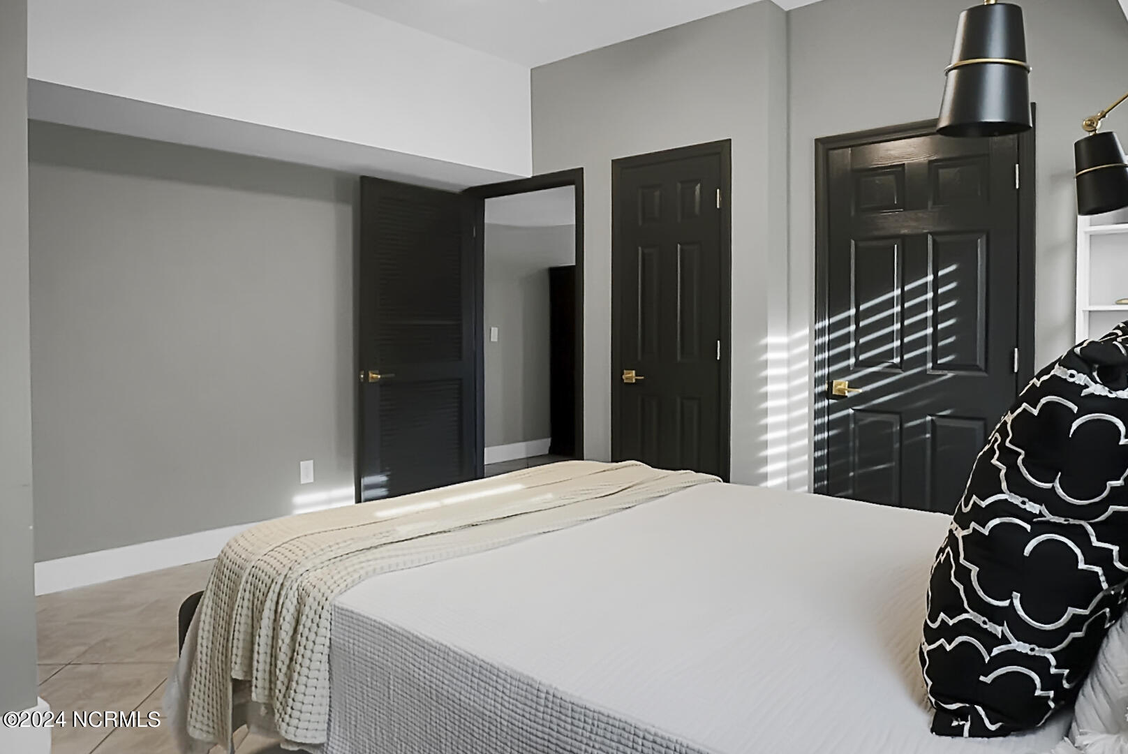 120 Inlet Point Drive