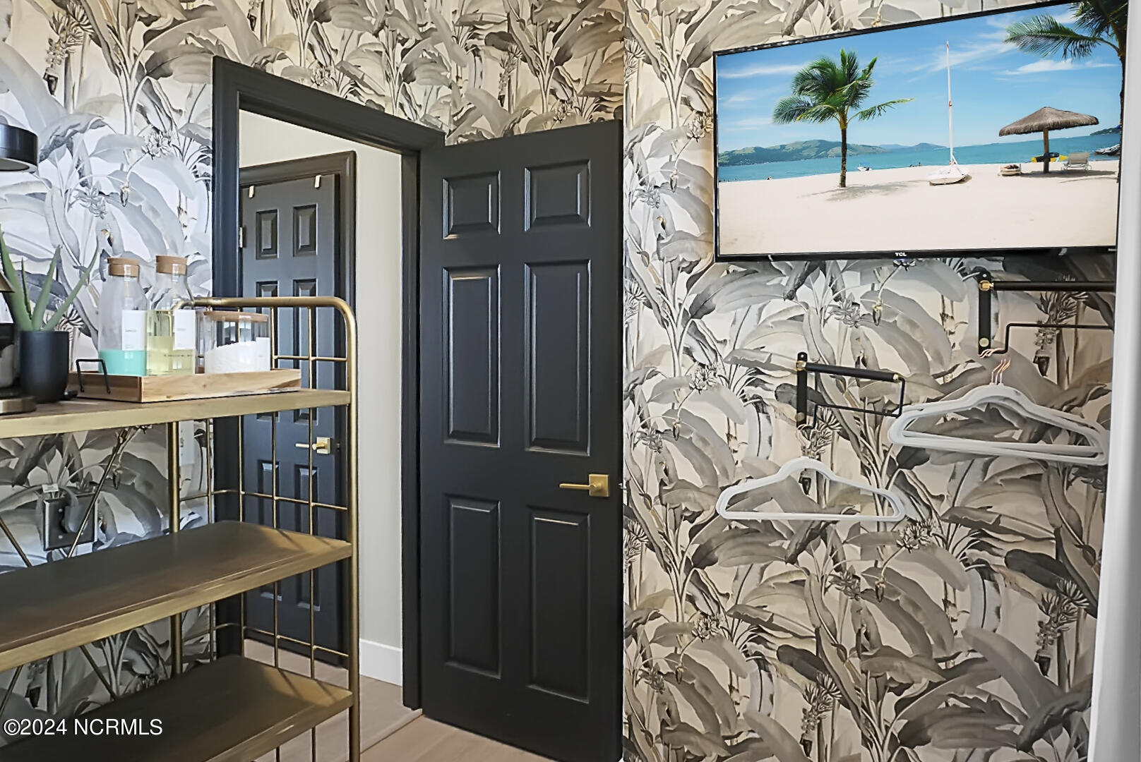 120 Inlet Point Drive