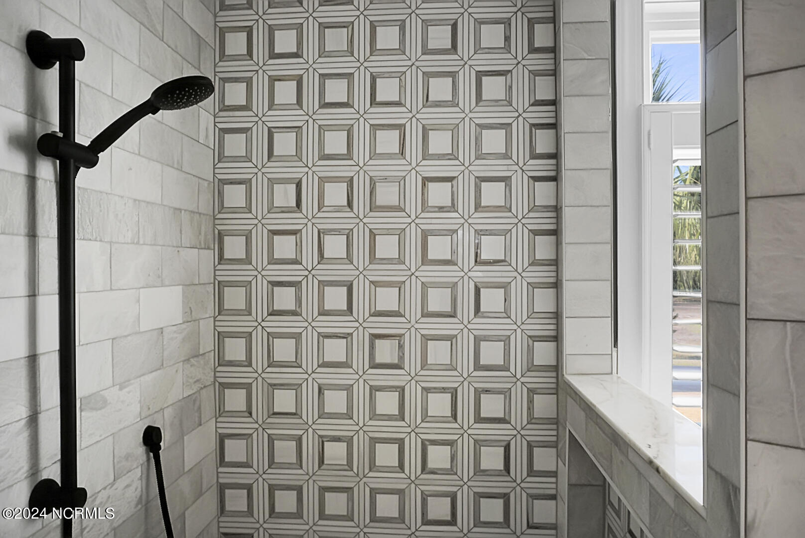 120 Inlet Point Drive