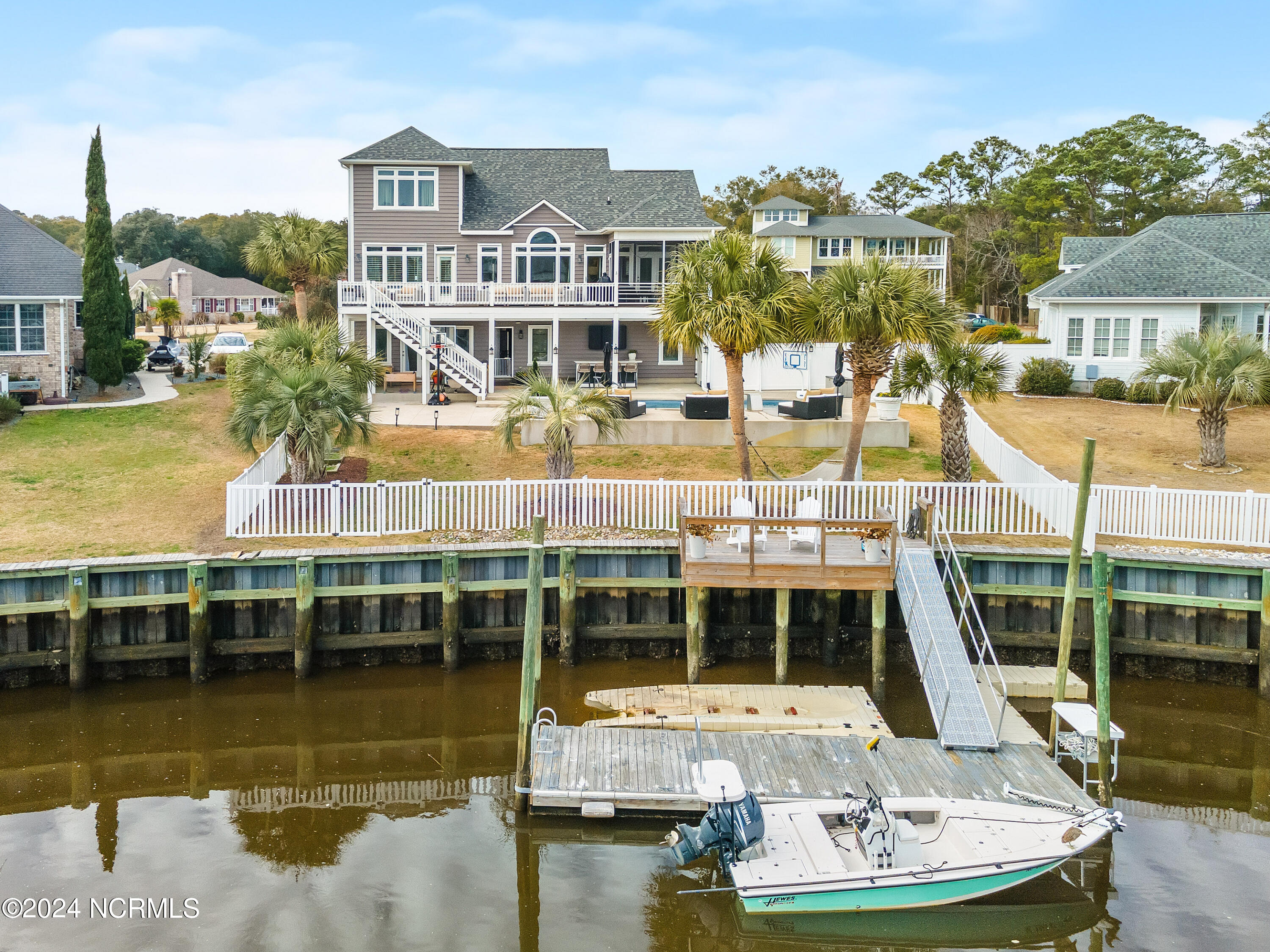 120 Inlet Point Drive