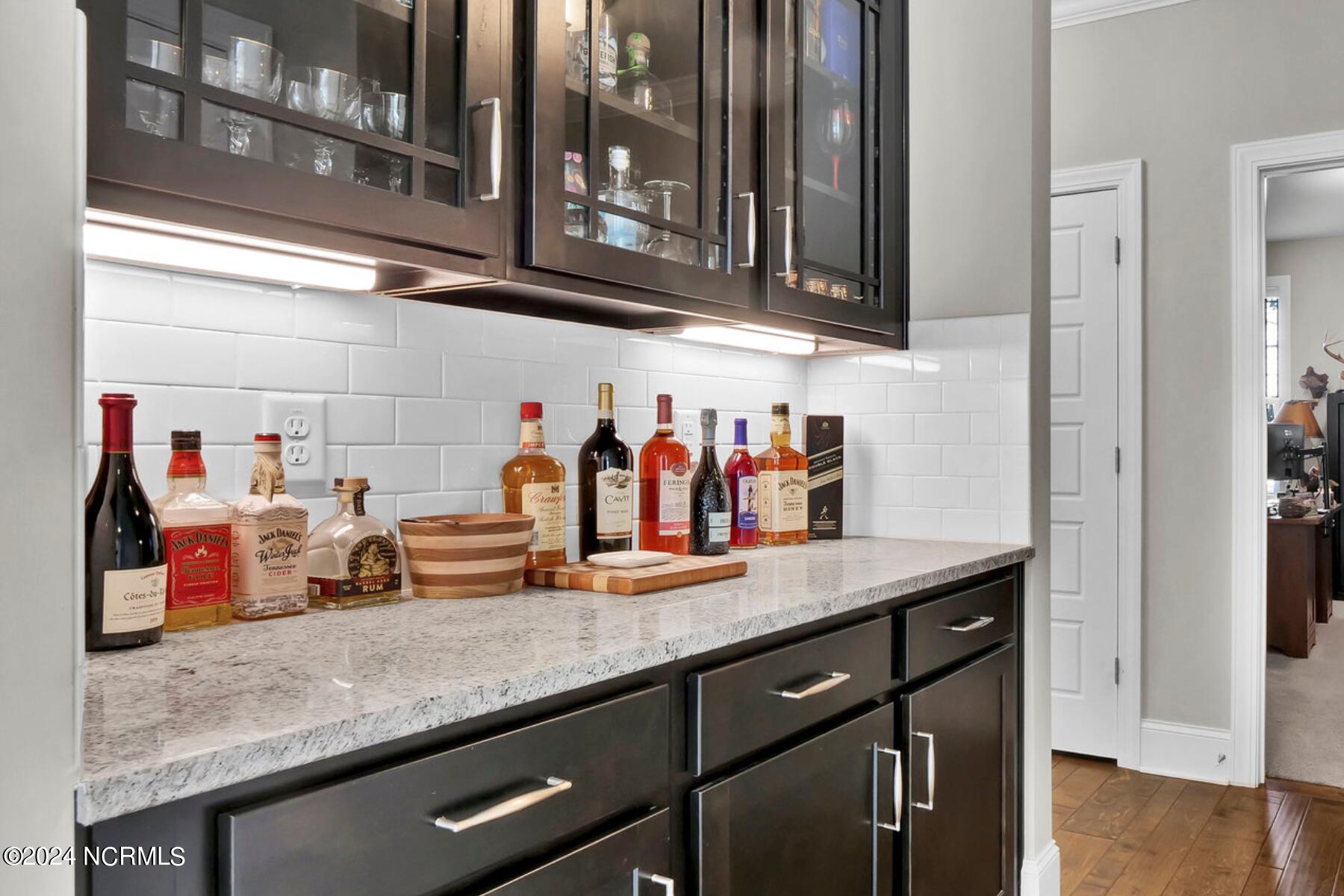 440 Island End Court