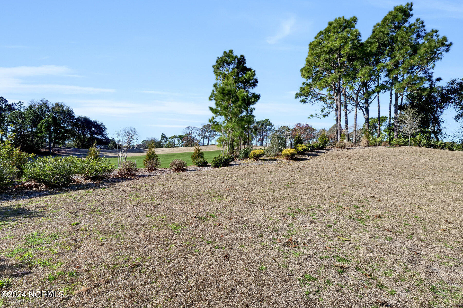 440 Island End Court