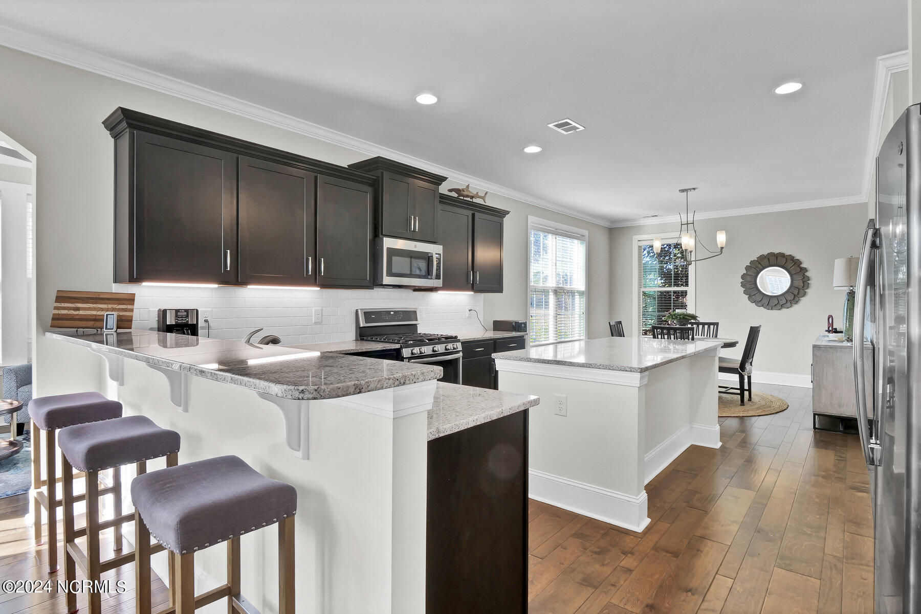 440 Island End Court