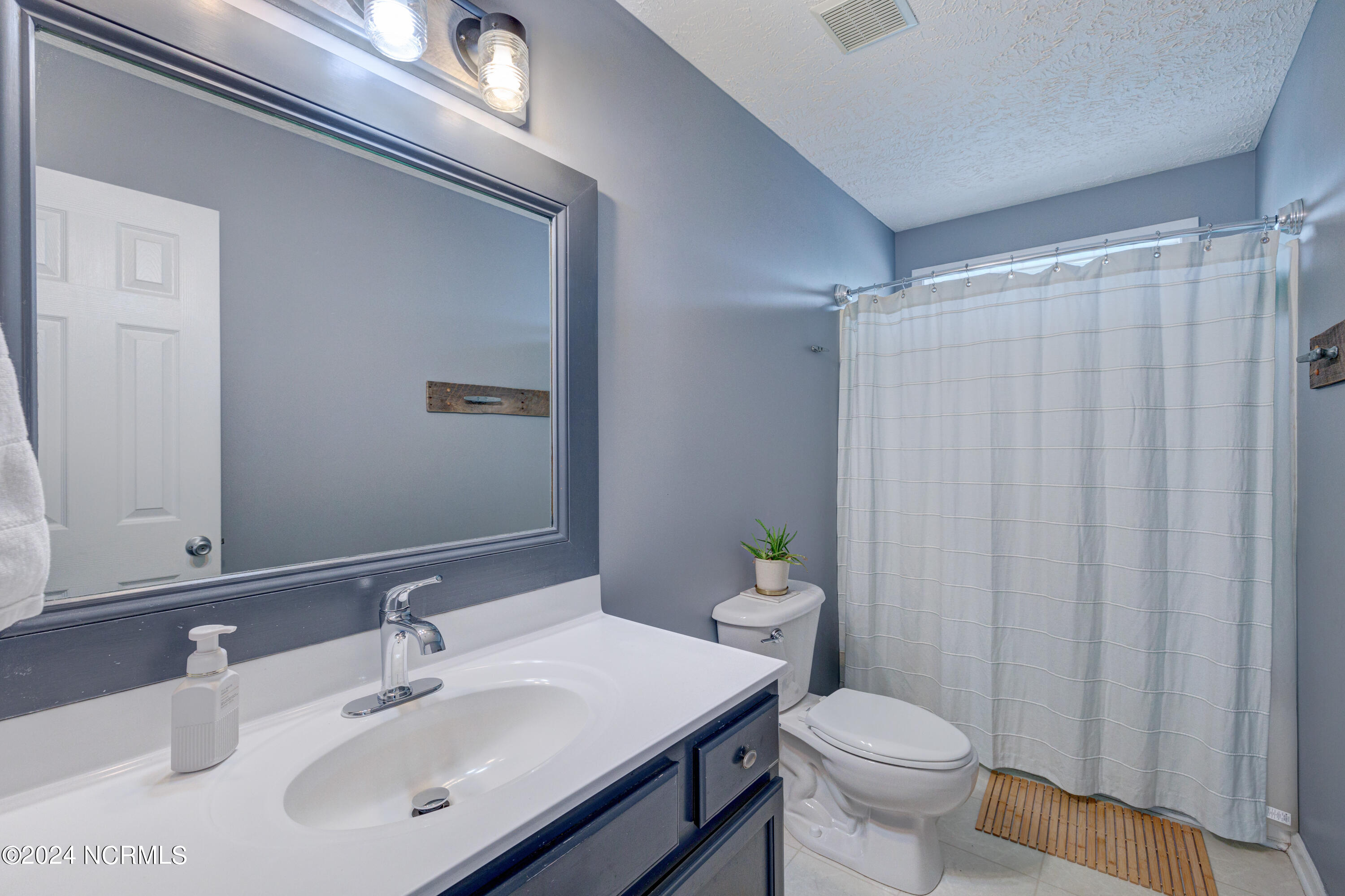 123 Olde Mariners Way