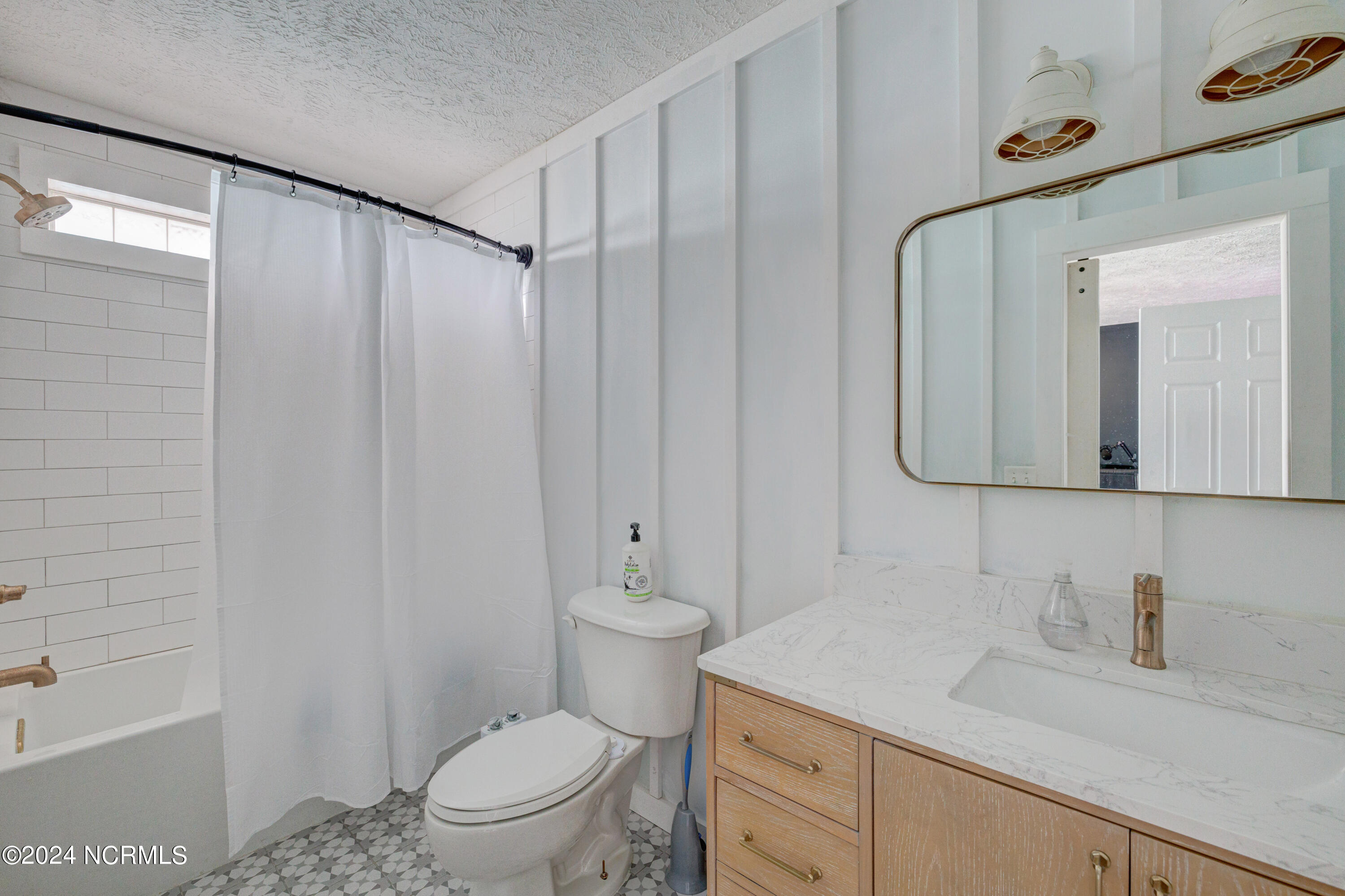 123 Olde Mariners Way