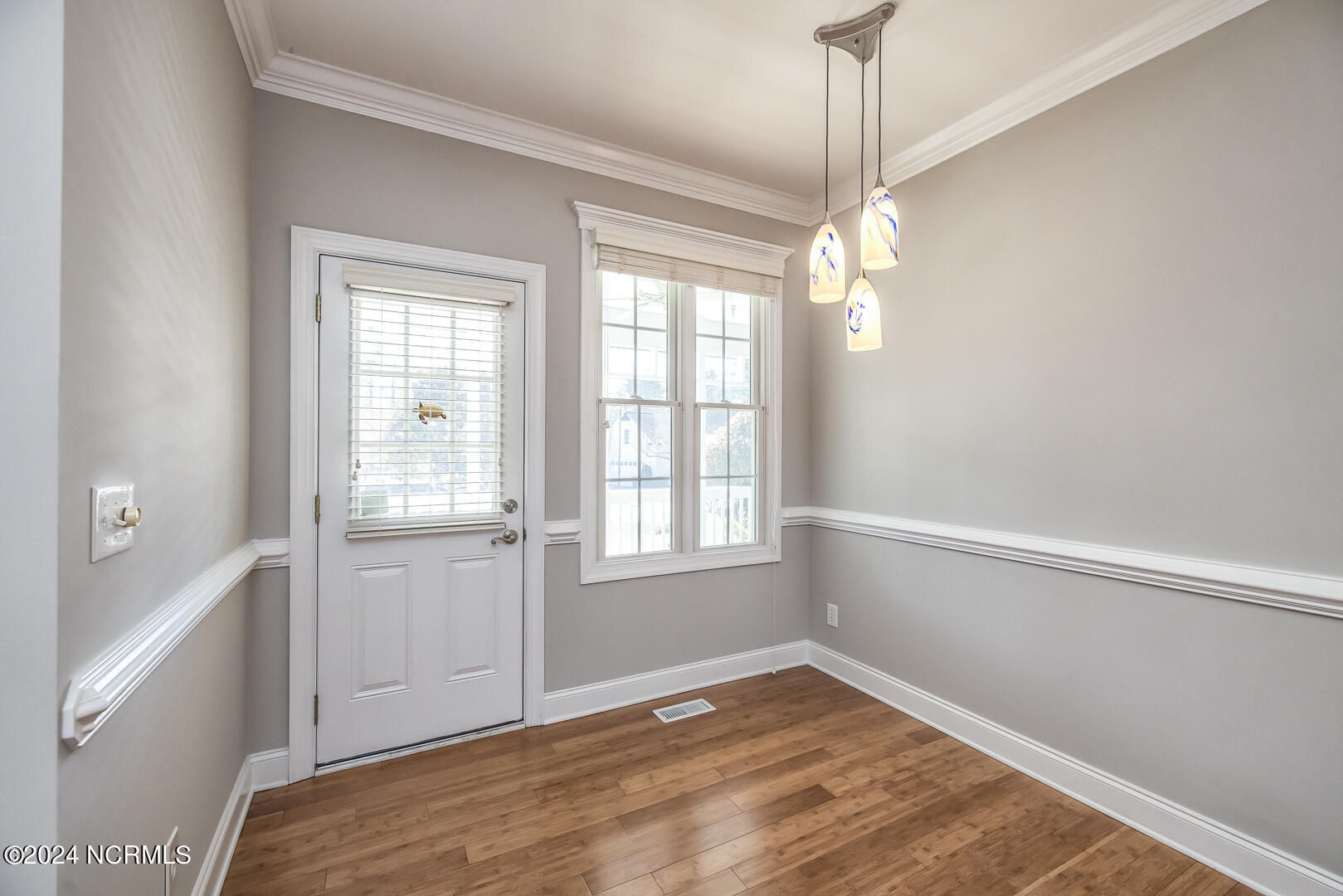 7807 Beachcomber Court