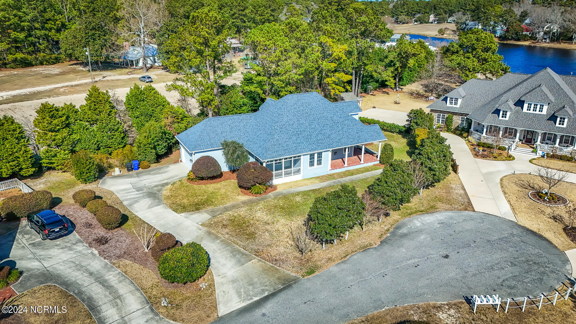 7807 Beachcomber Court