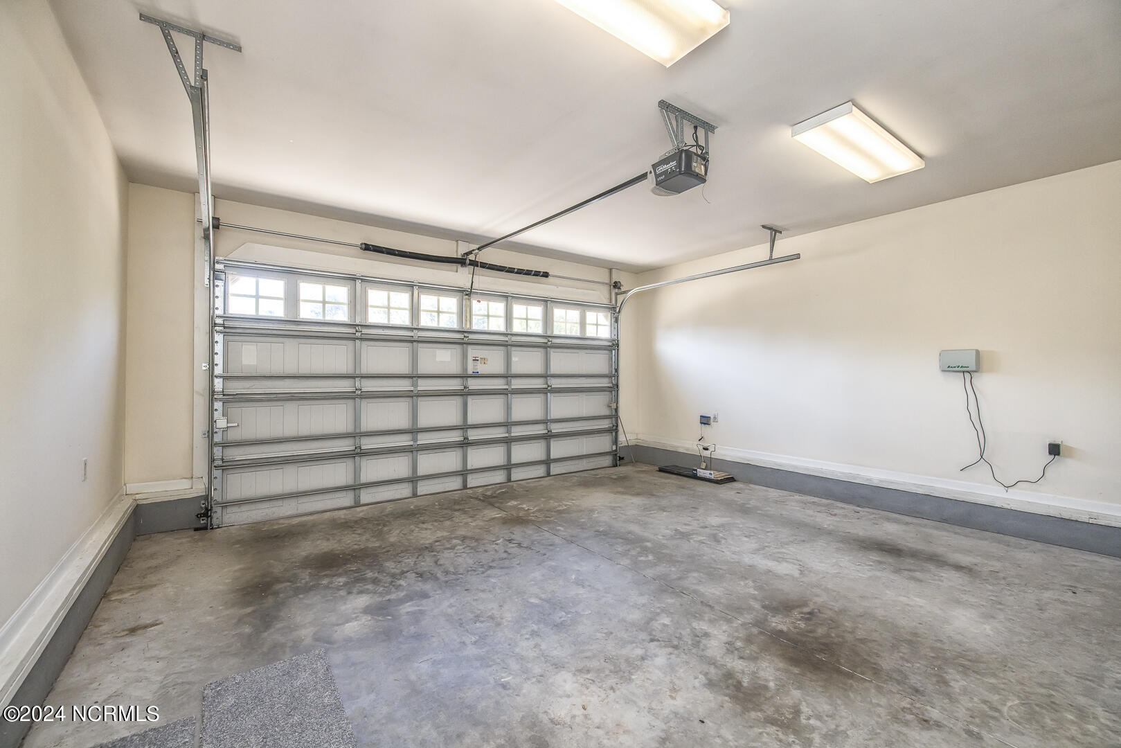 7807 Beachcomber Court